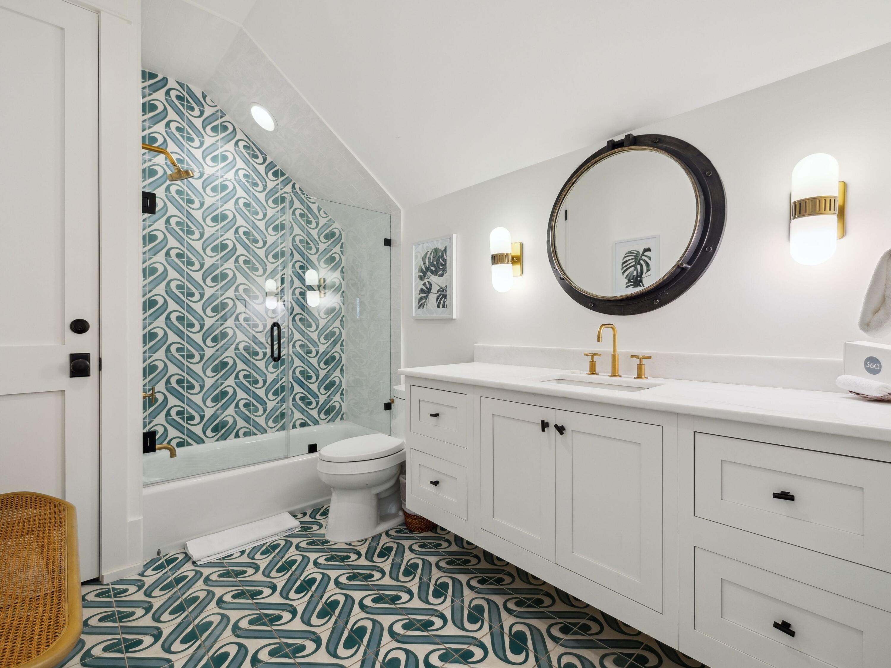 76 Tall Timber Court