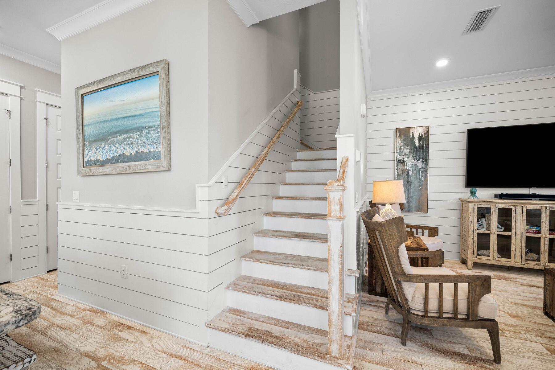 138 E Pine Lands Loop B