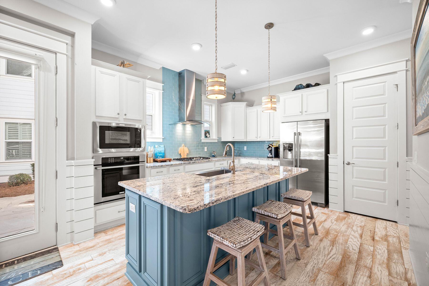 138 E Pine Lands Loop B