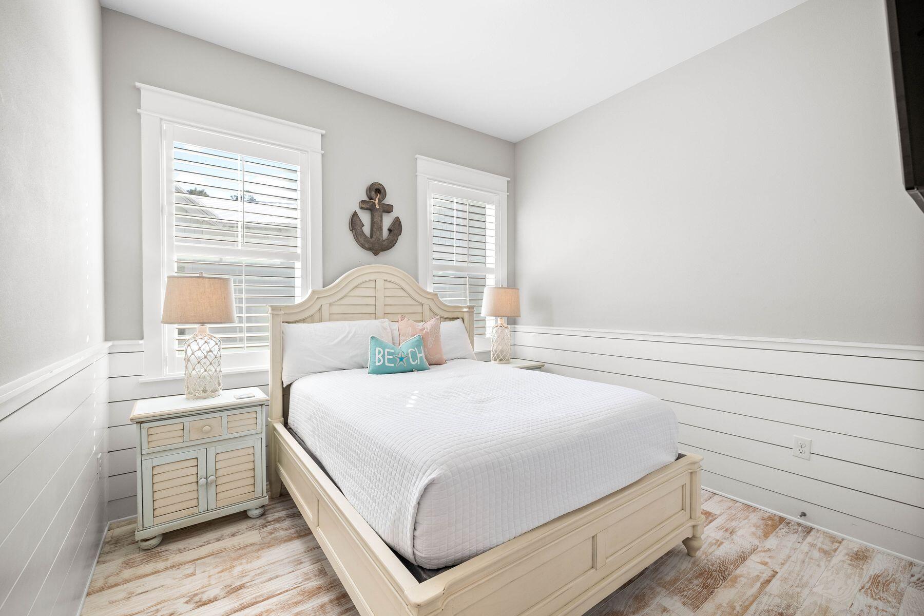 138 E Pine Lands Loop B