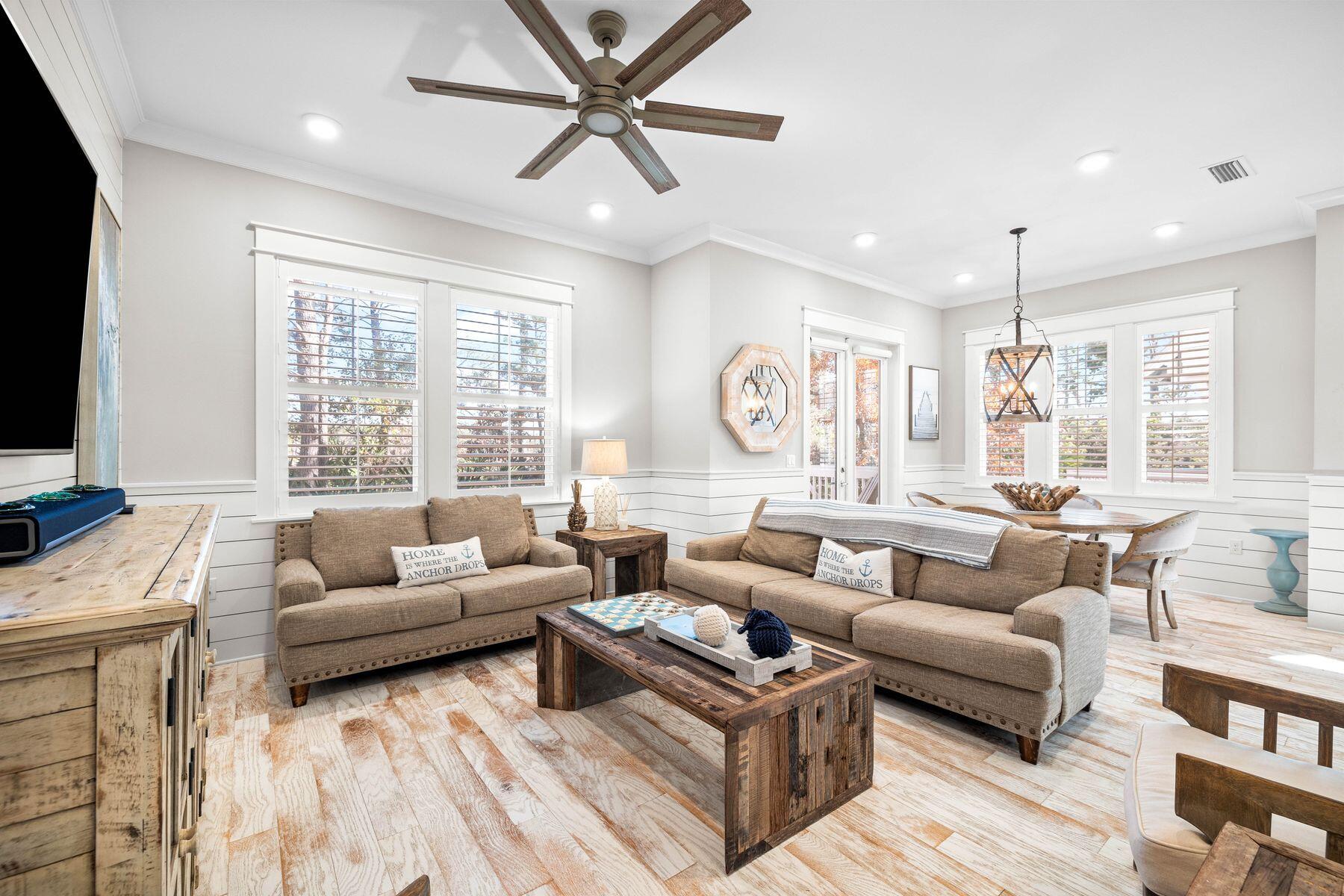 138 E Pine Lands Loop B