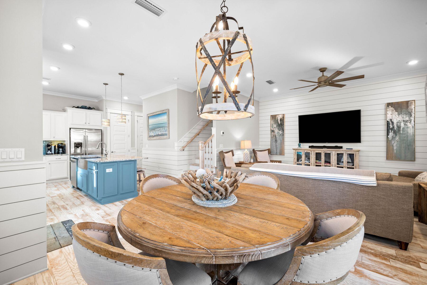 138 E Pine Lands Loop B