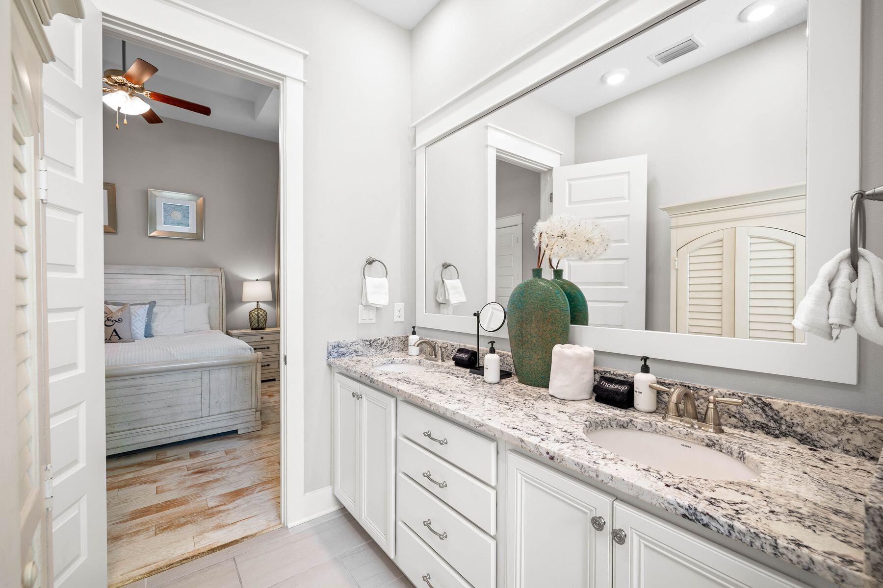 138 E Pine Lands Loop B