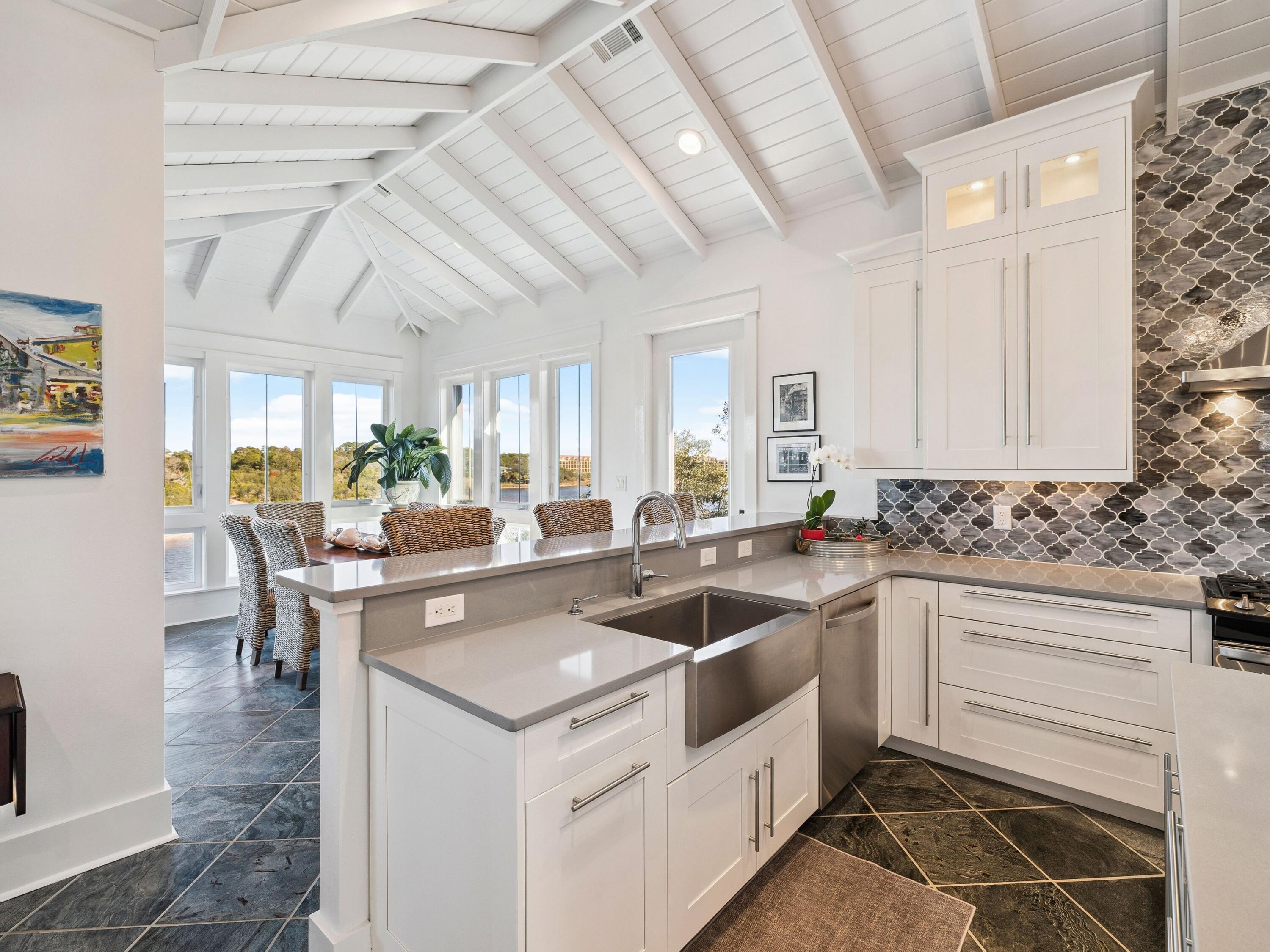 289 Blue Lake Road