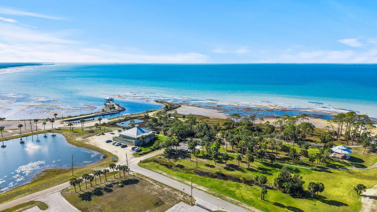 308 Long Ave Avenue, Port St. Joe