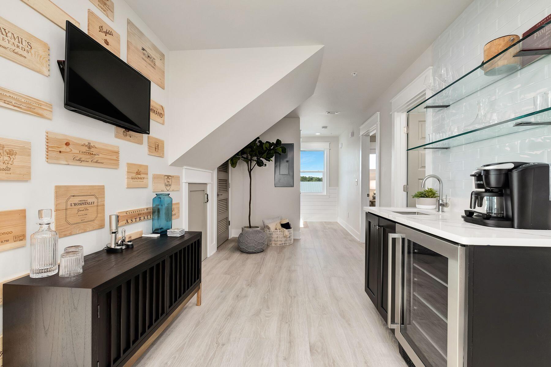 76 Hotz Avenue