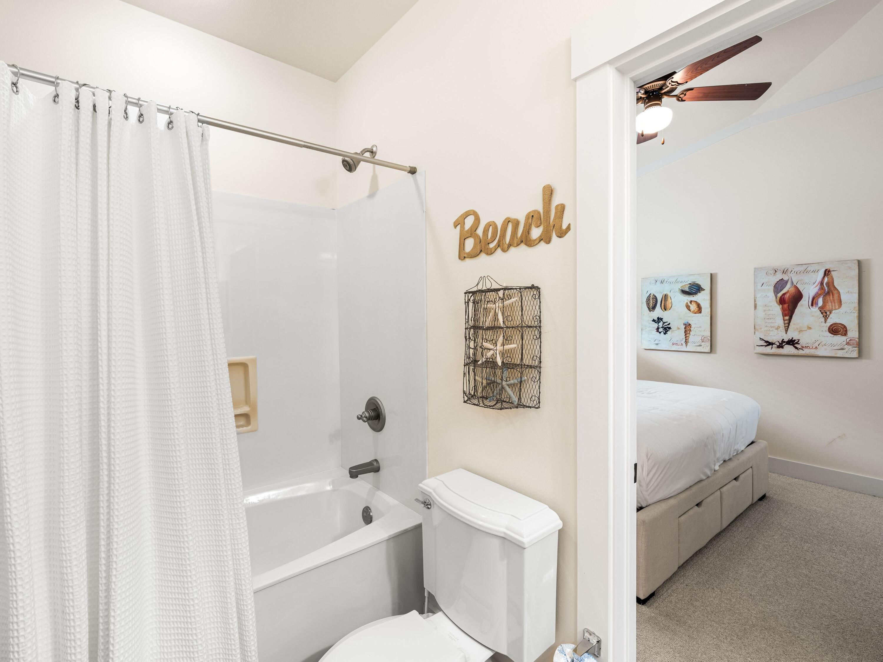 214 E Blue Crab Loop