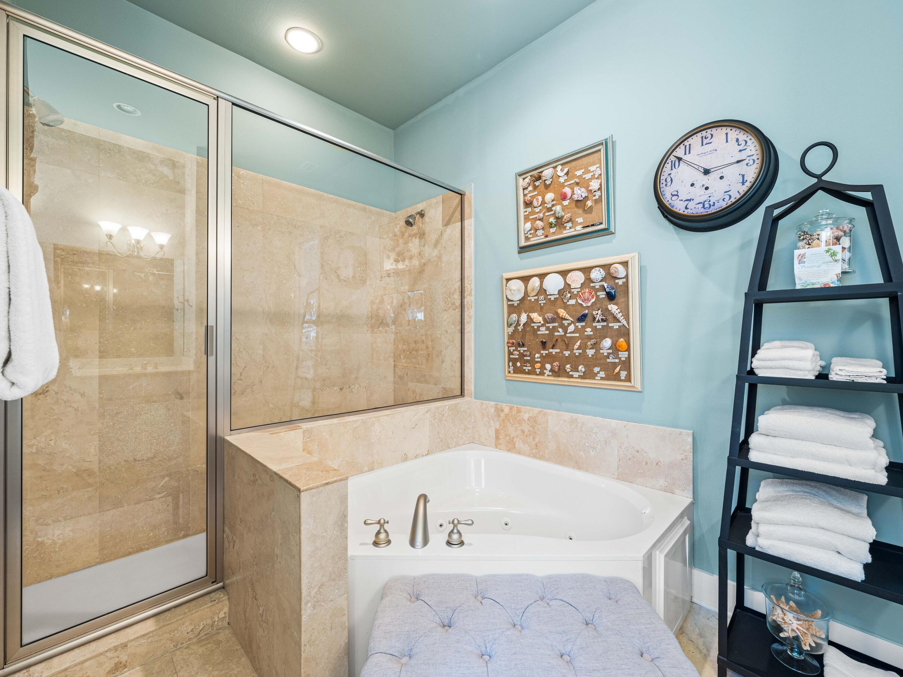 214 E Blue Crab Loop