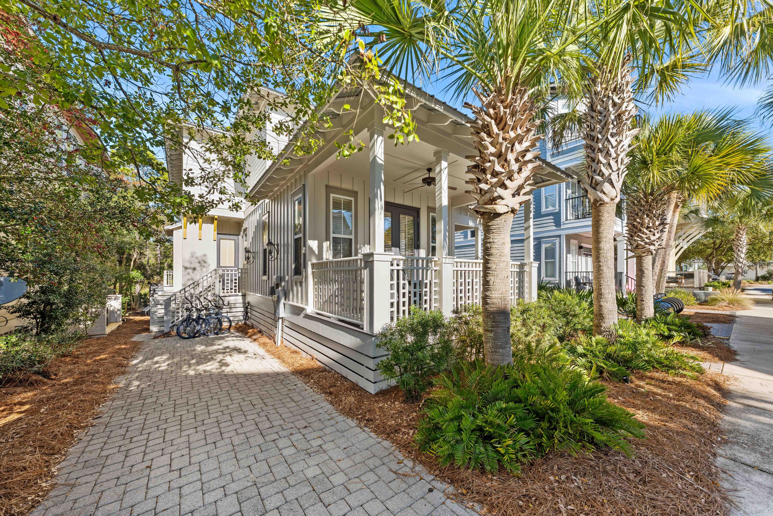 214 E Blue Crab Loop