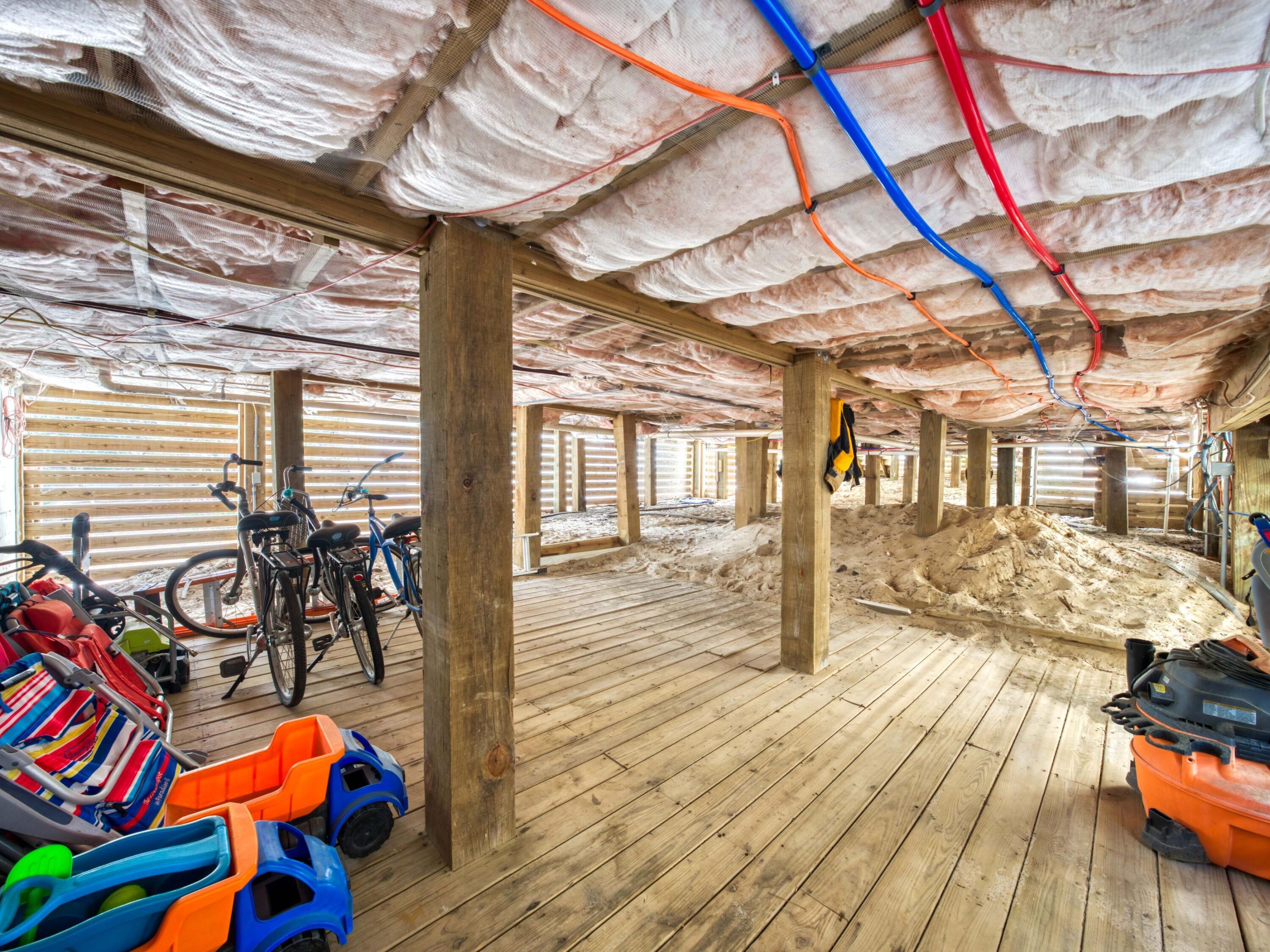 214 E Blue Crab Loop