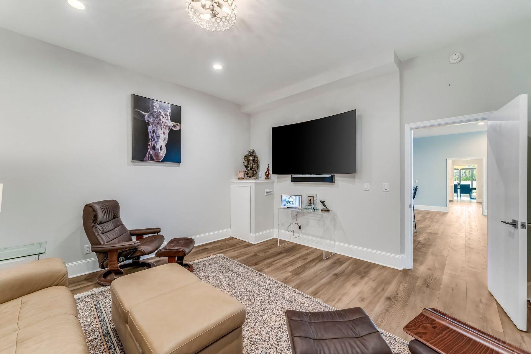 820 Gulf View Drive