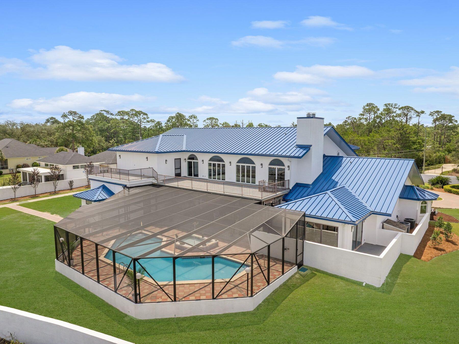 820 Gulf View Drive
