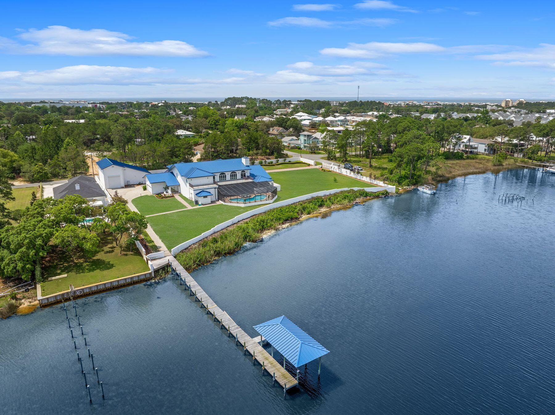 820 Gulf View Drive
