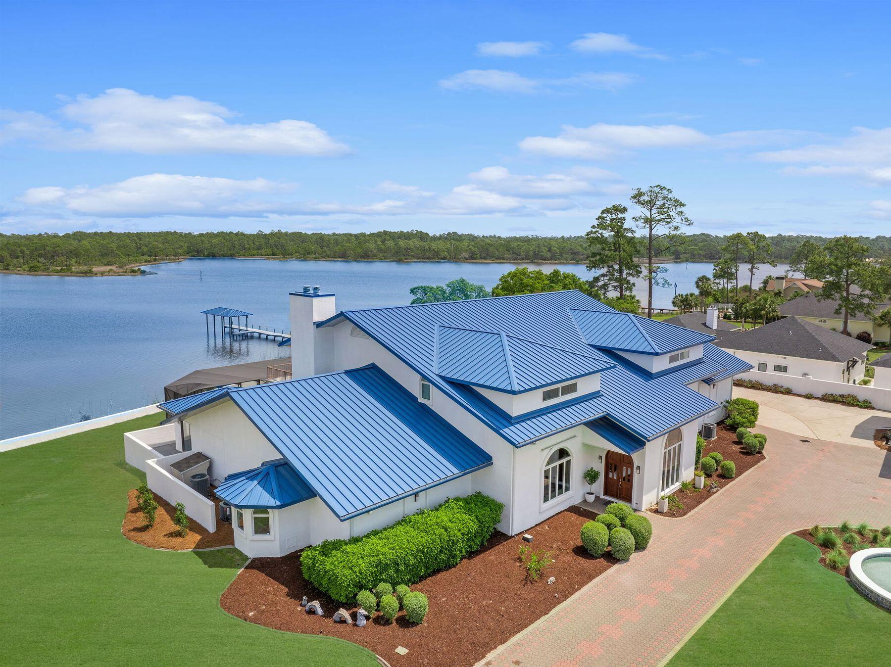820 Gulf View Drive