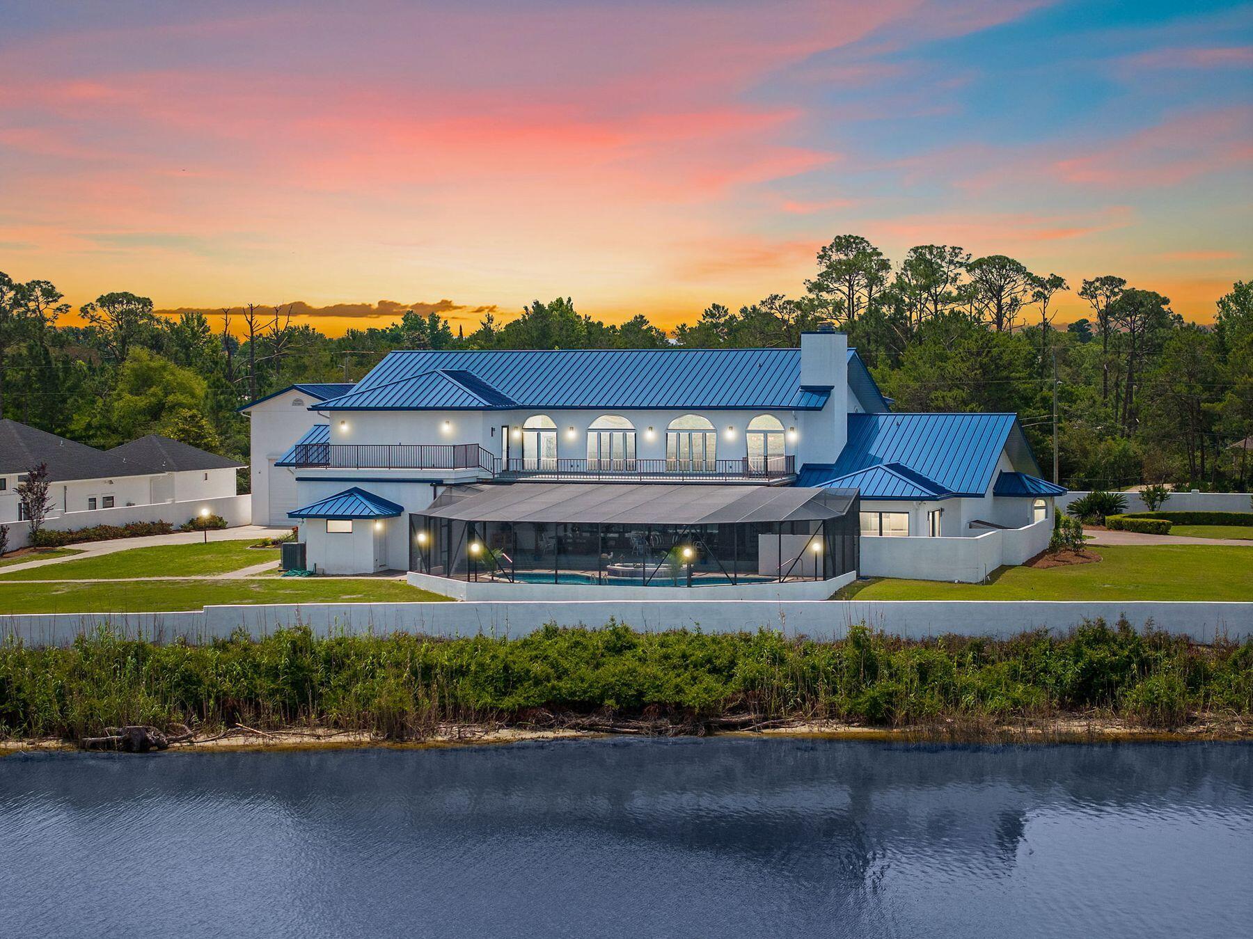 820 Gulf View Drive
