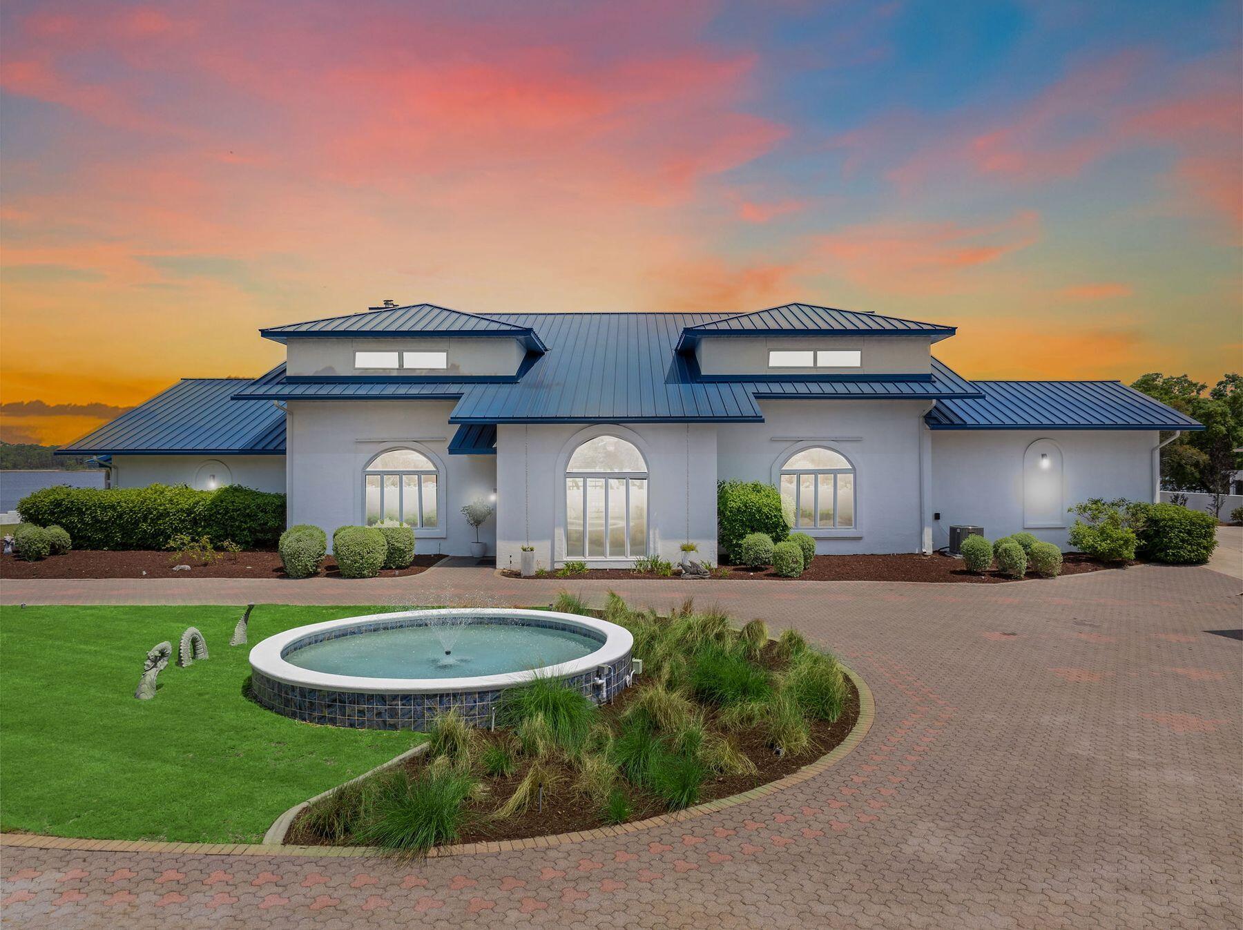 820 Gulf View Drive