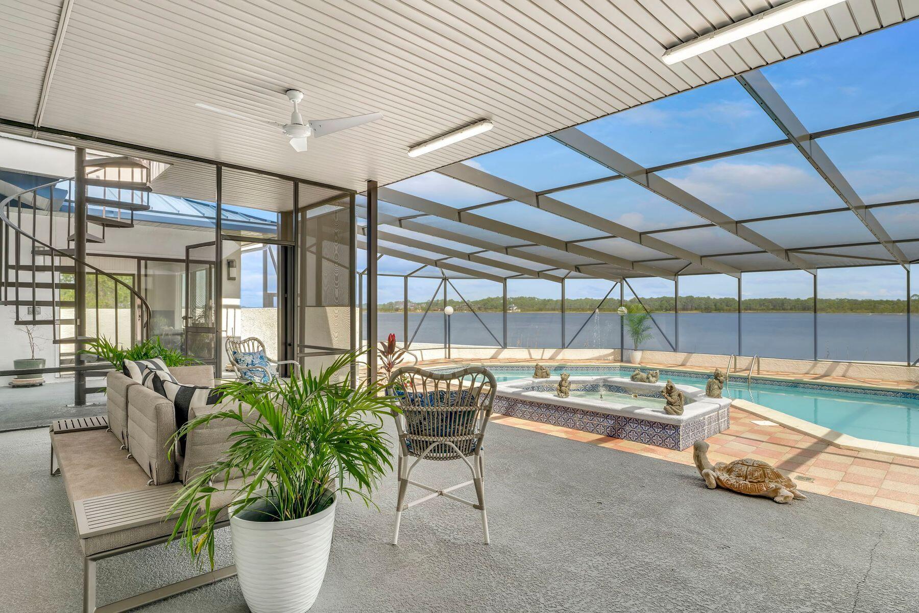 820 Gulf View Drive