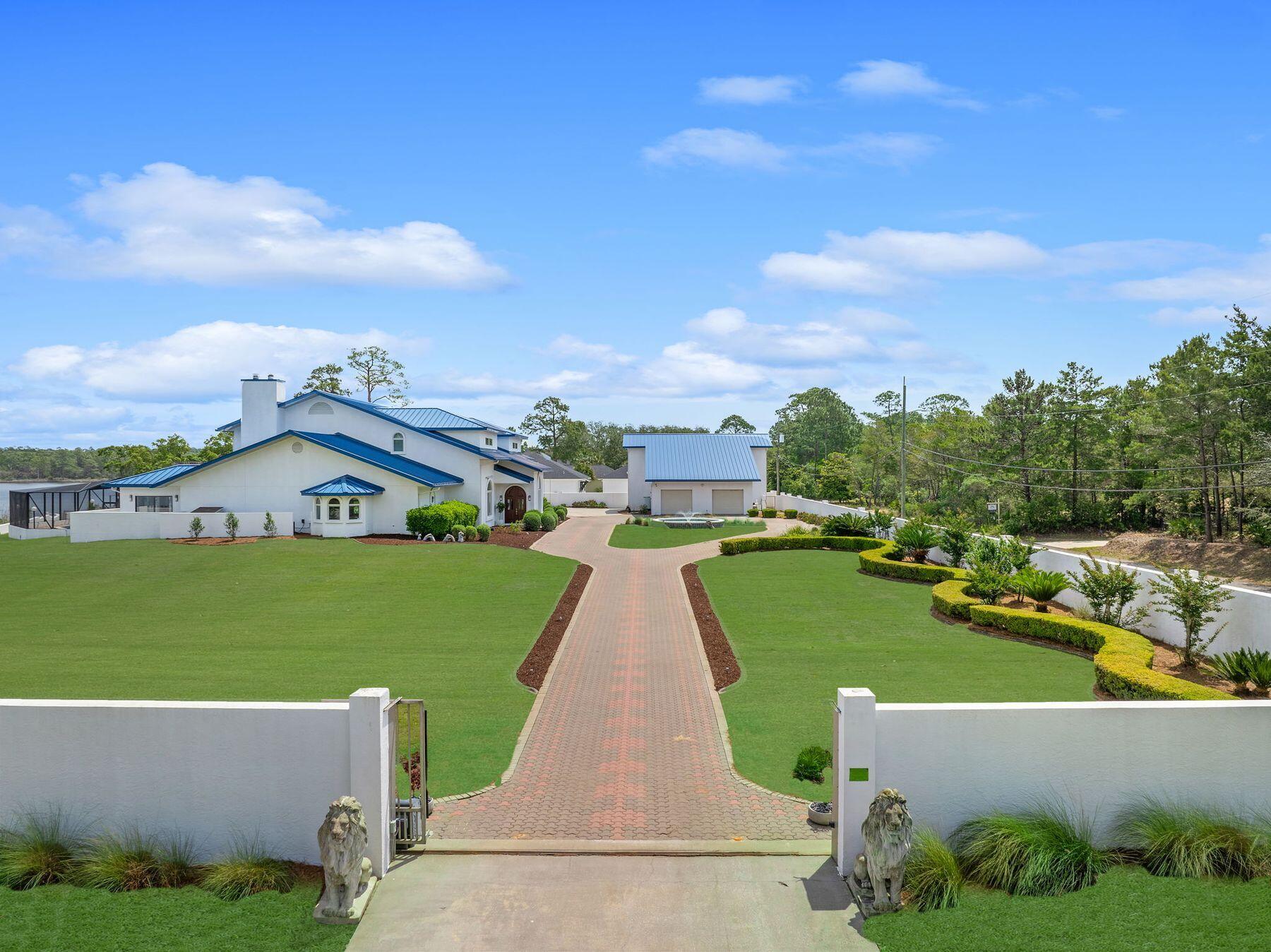 820 Gulf View Drive