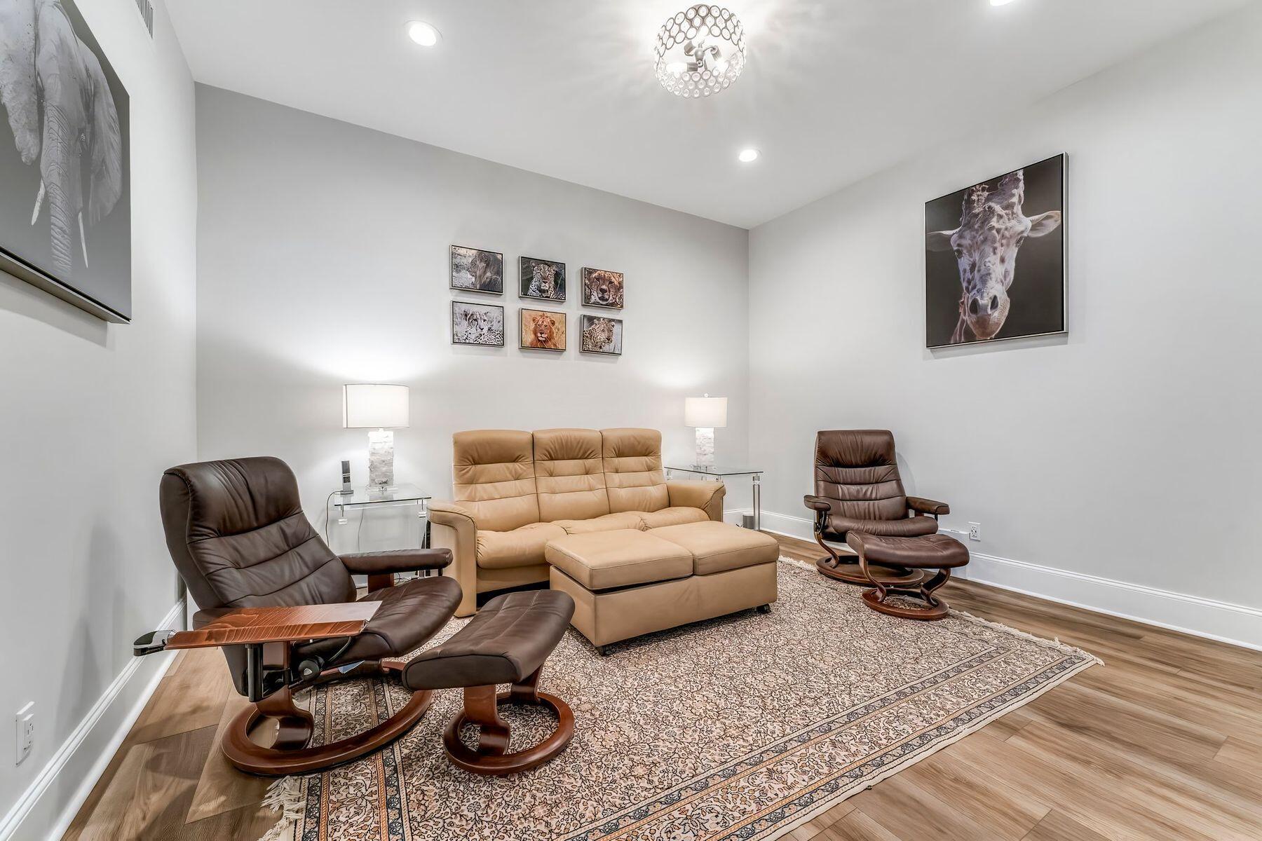 820 Gulf View Drive
