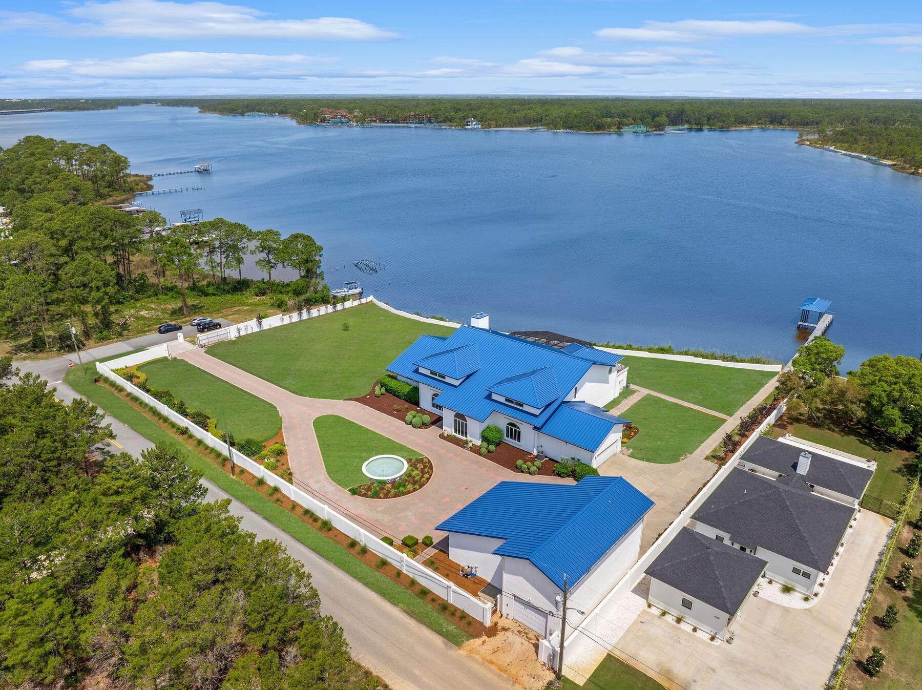 820 Gulf View Drive