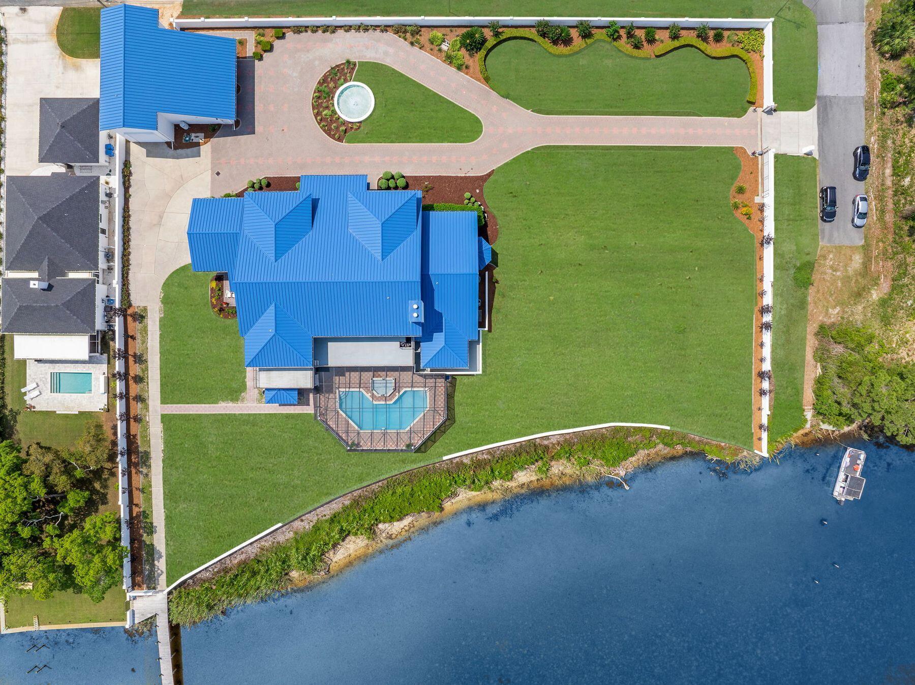 820 Gulf View Drive