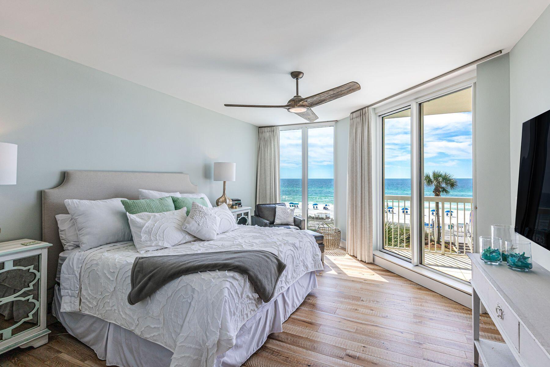 1050 E Highway 98 306E