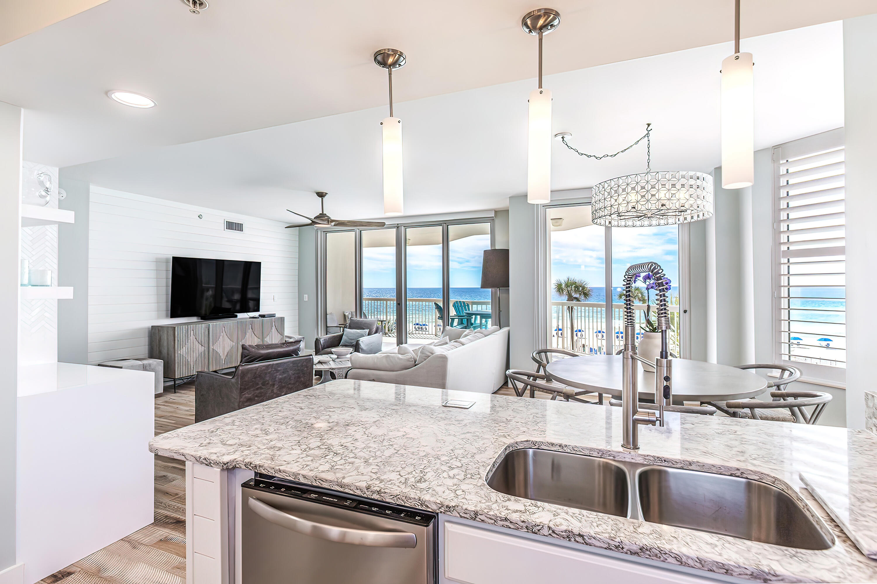 1050 E Highway 98 306E