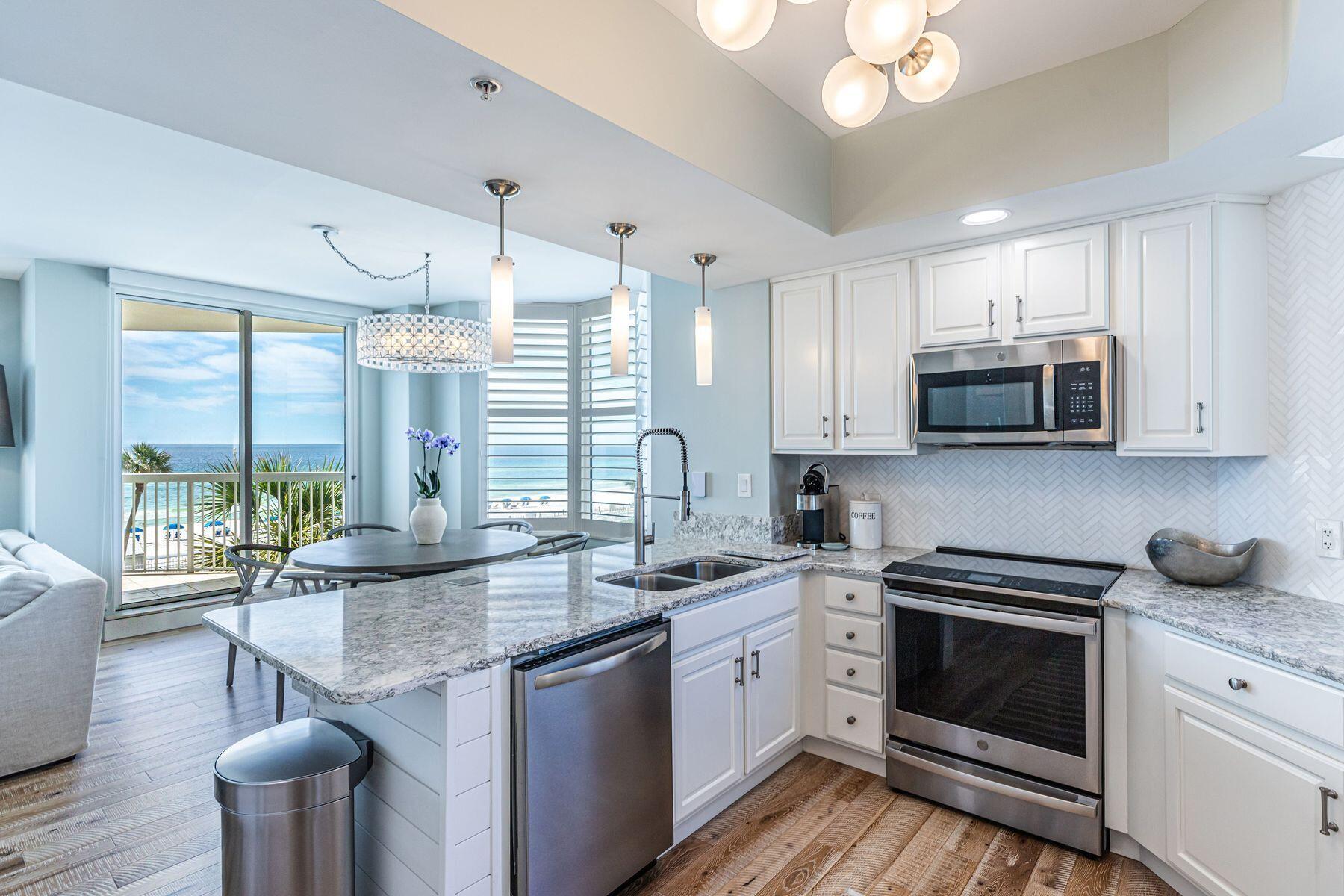 1050 E Highway 98 306E