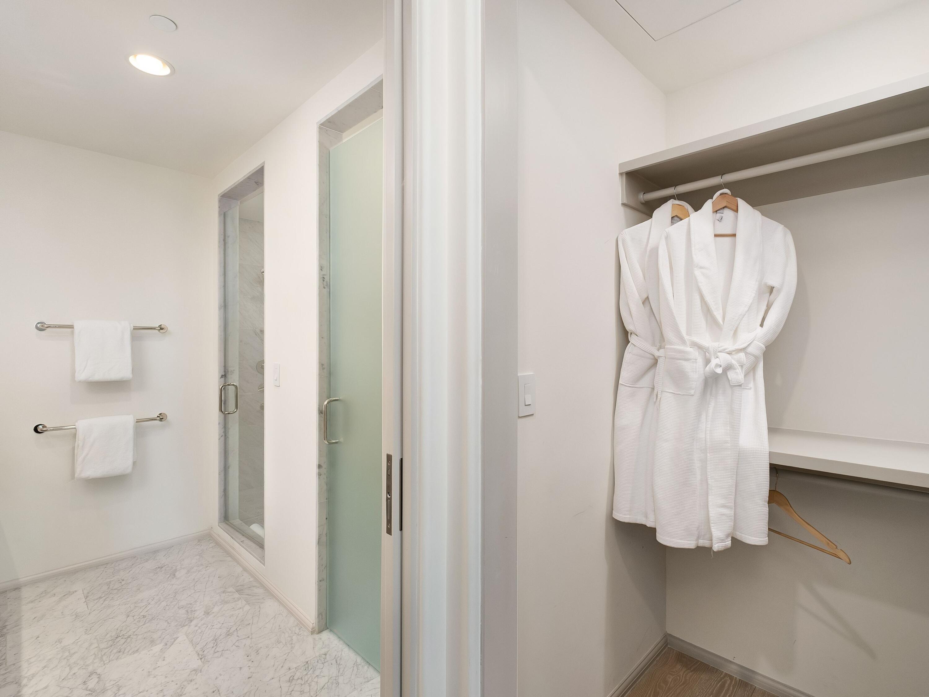 45 W Solaire Way 303