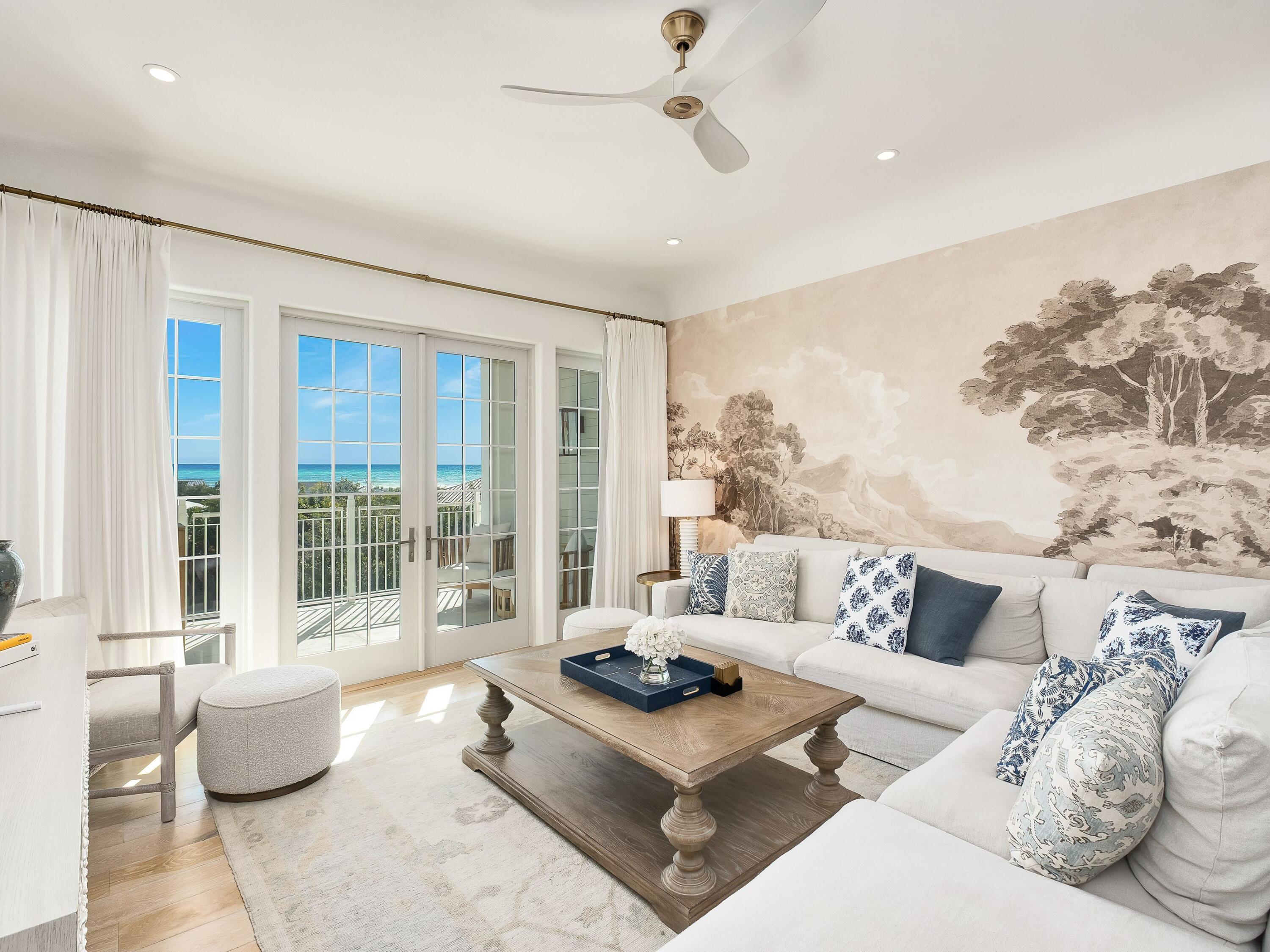 45 W Solaire Way 303