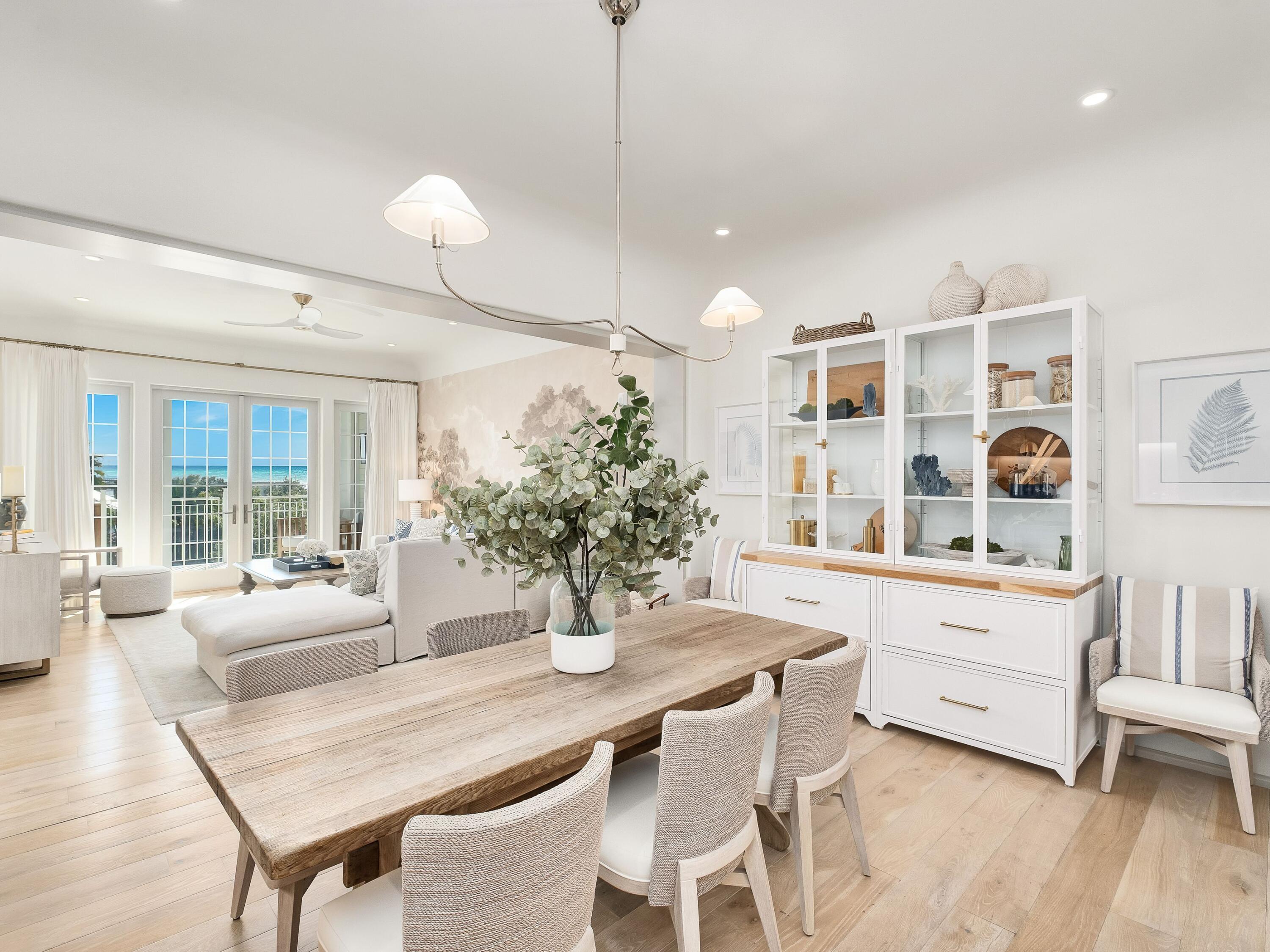 45 W Solaire Way 303