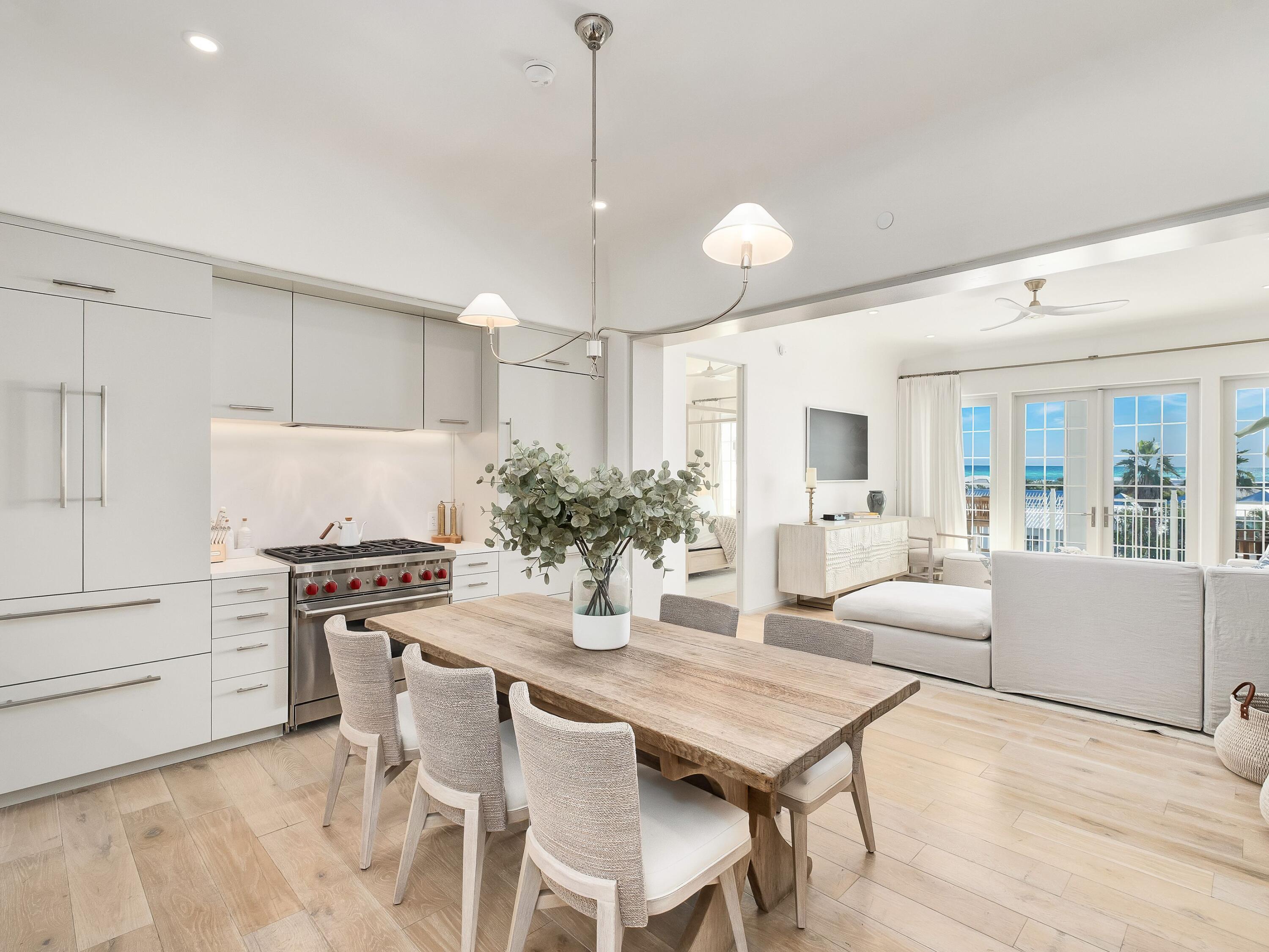 45 W Solaire Way 303