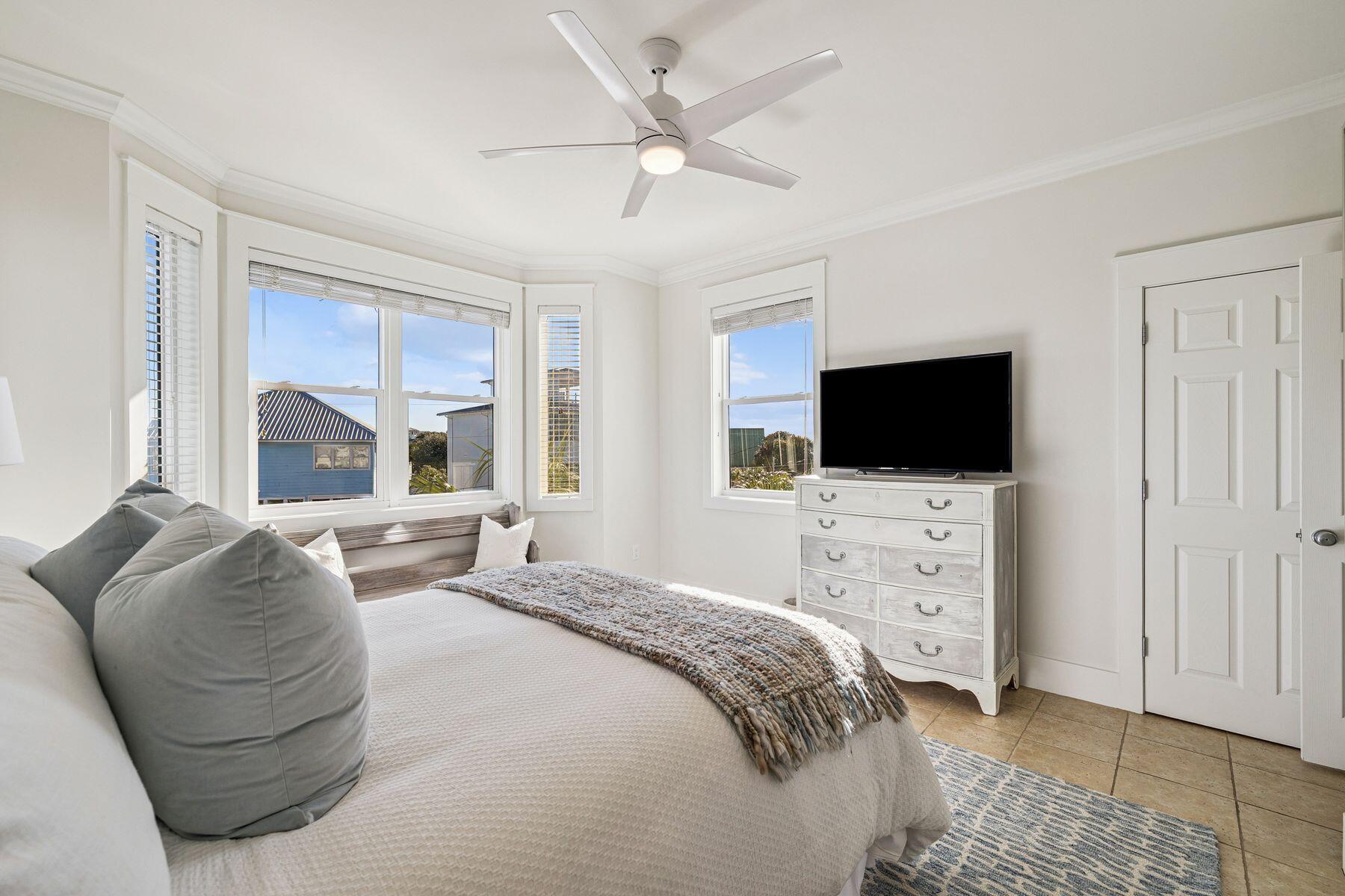 122 Gulf Point Road
