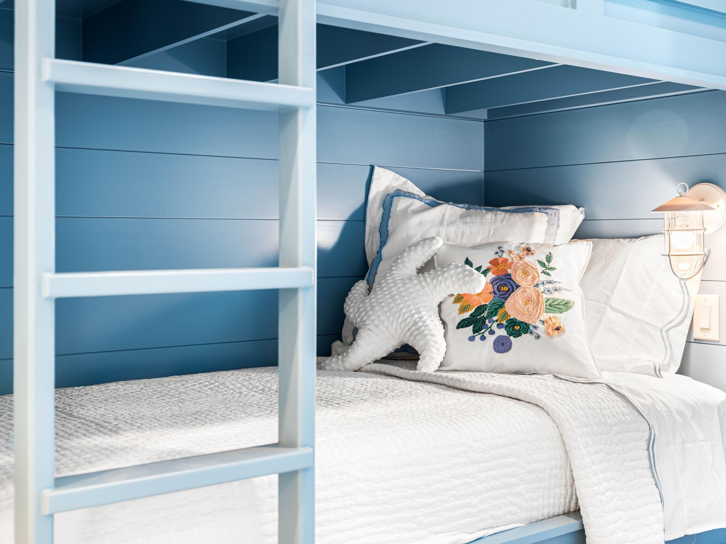 414 Wood Beach Drive