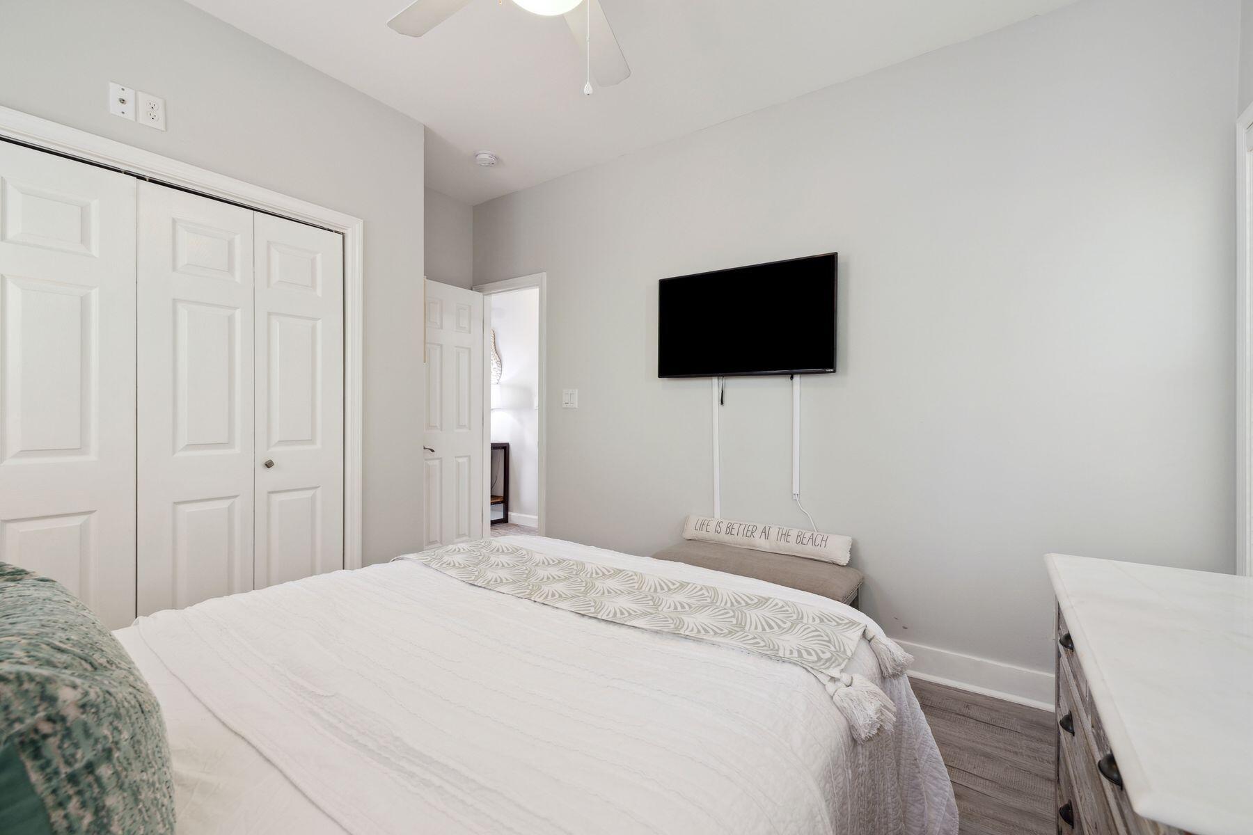 104 Emerald Dune Circle