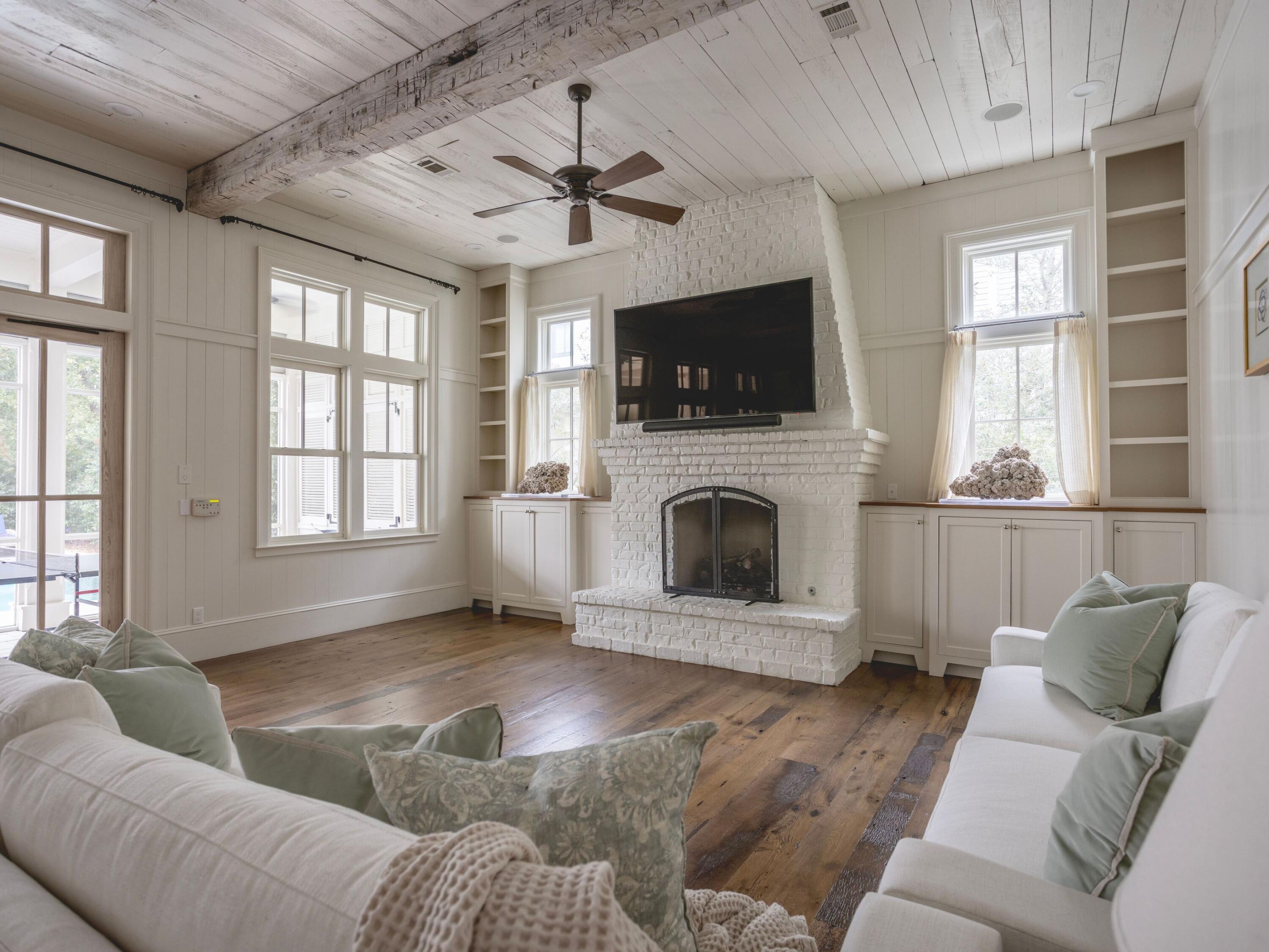 116 Wiregrass Way