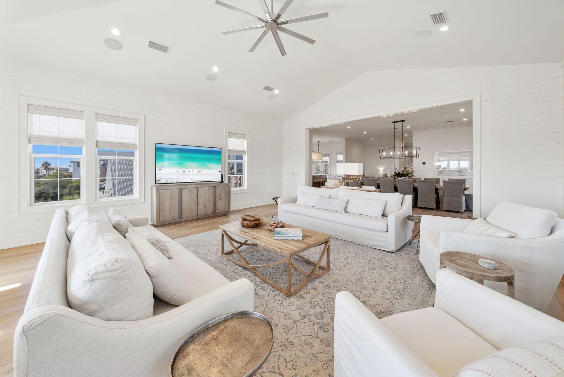 8183 E County Highway 30A