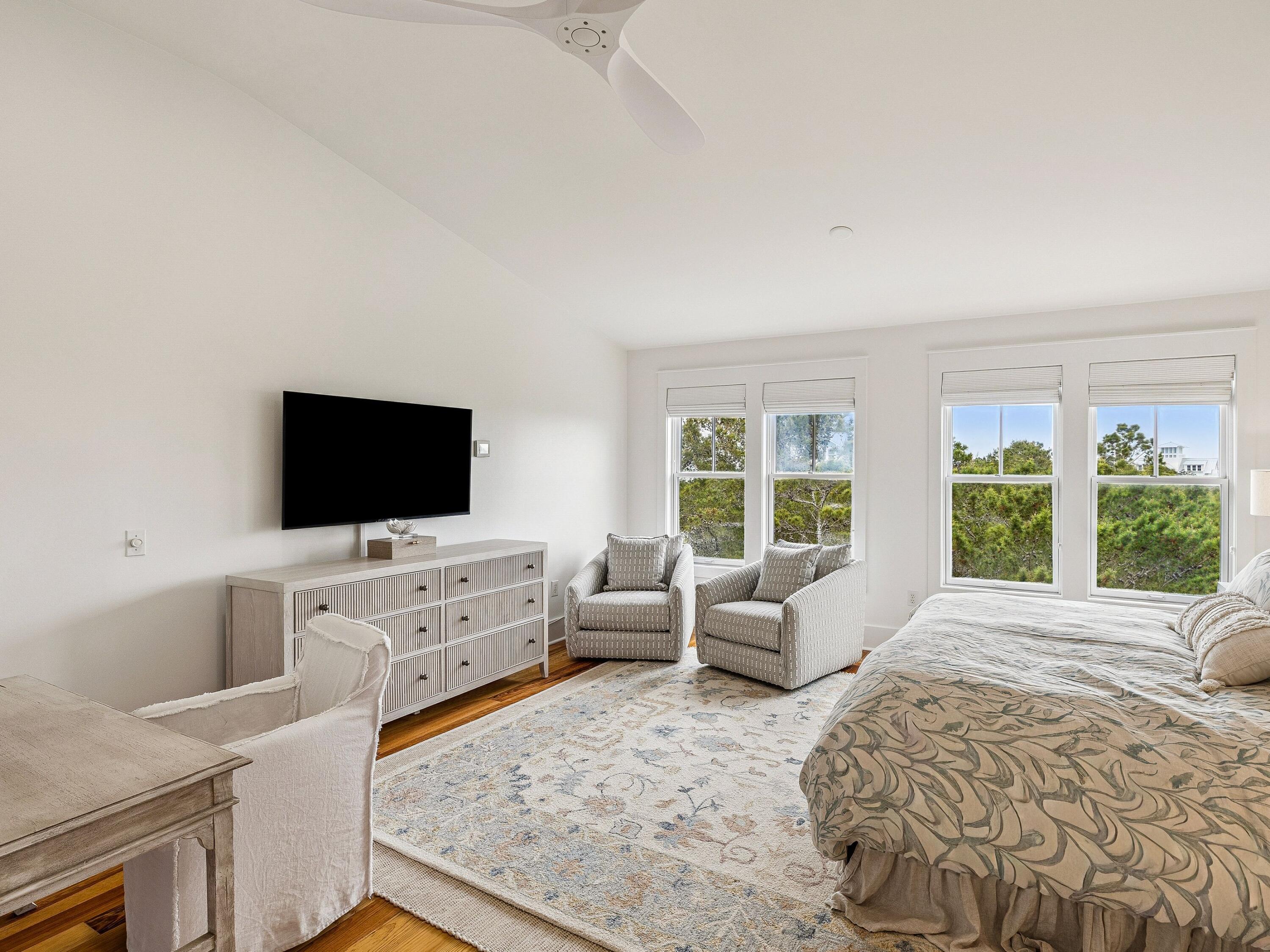 90 Silver Laurel Way