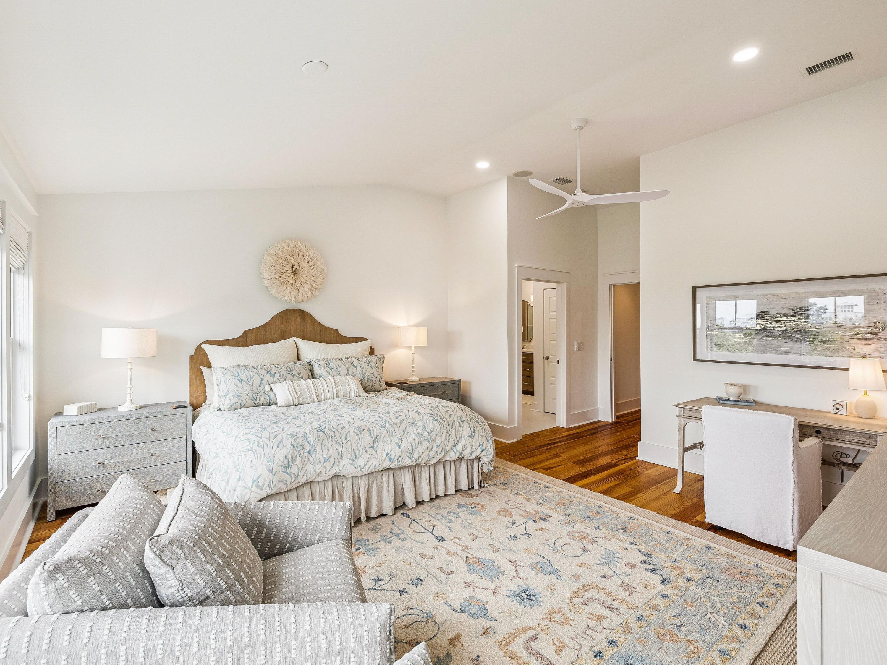 90 Silver Laurel Way