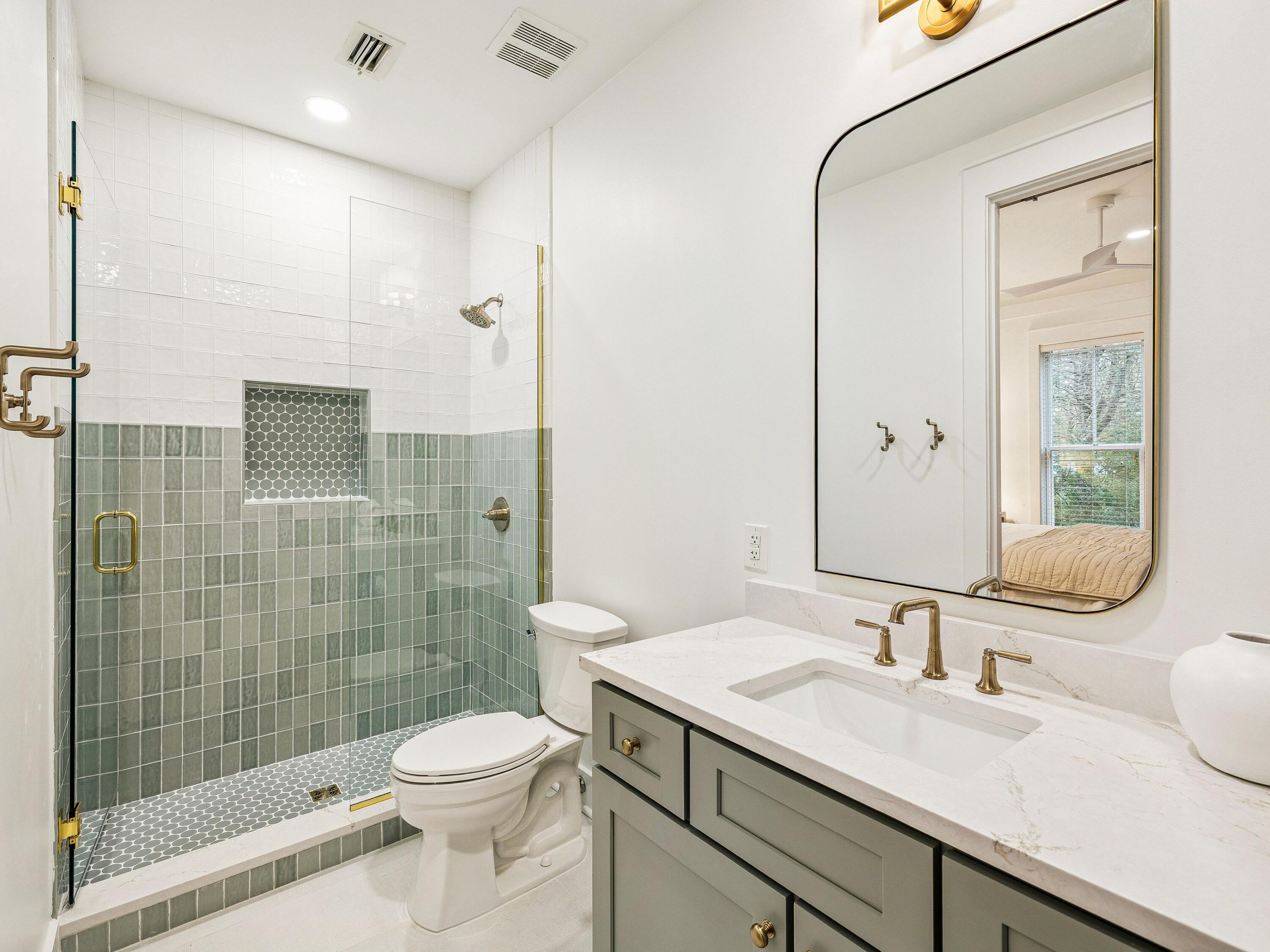 90 Silver Laurel Way