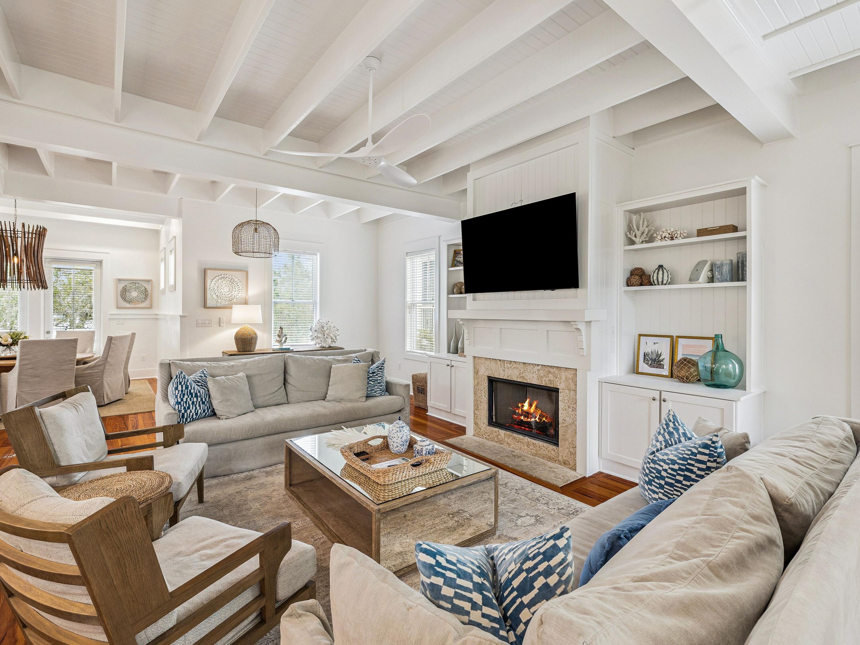 90 Silver Laurel Way