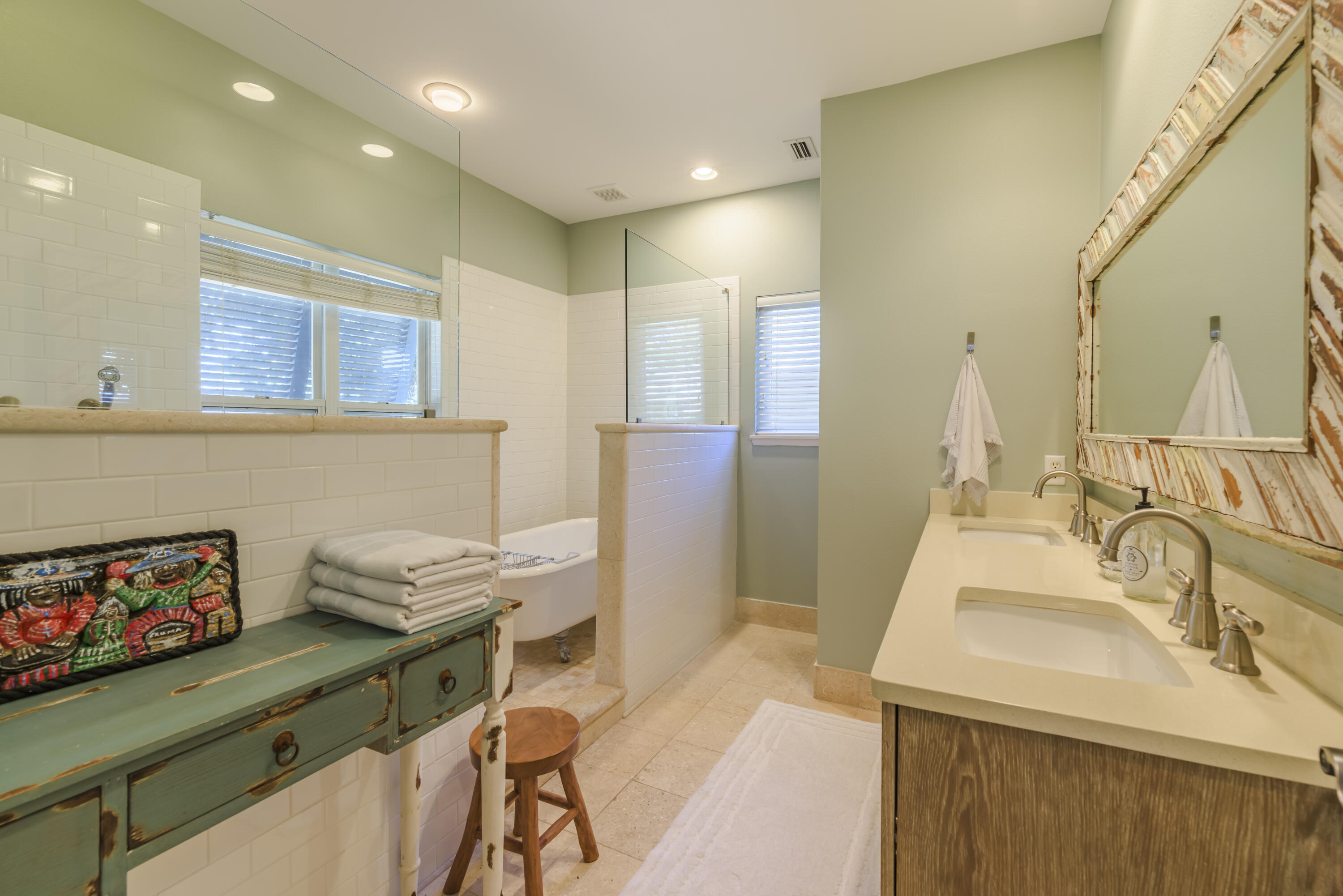 1101 Prestwick Place