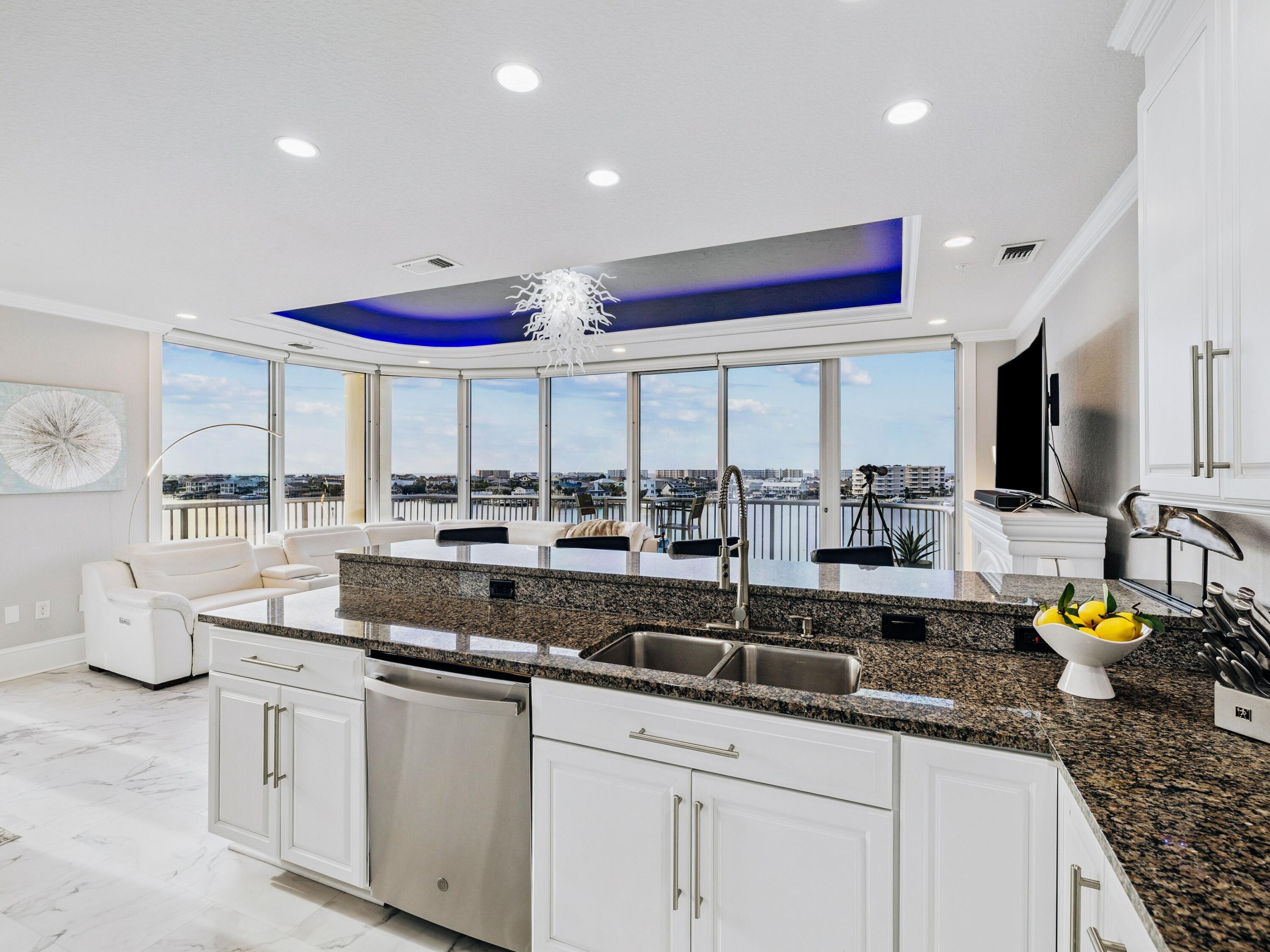 508 Harbor Boulevard 401