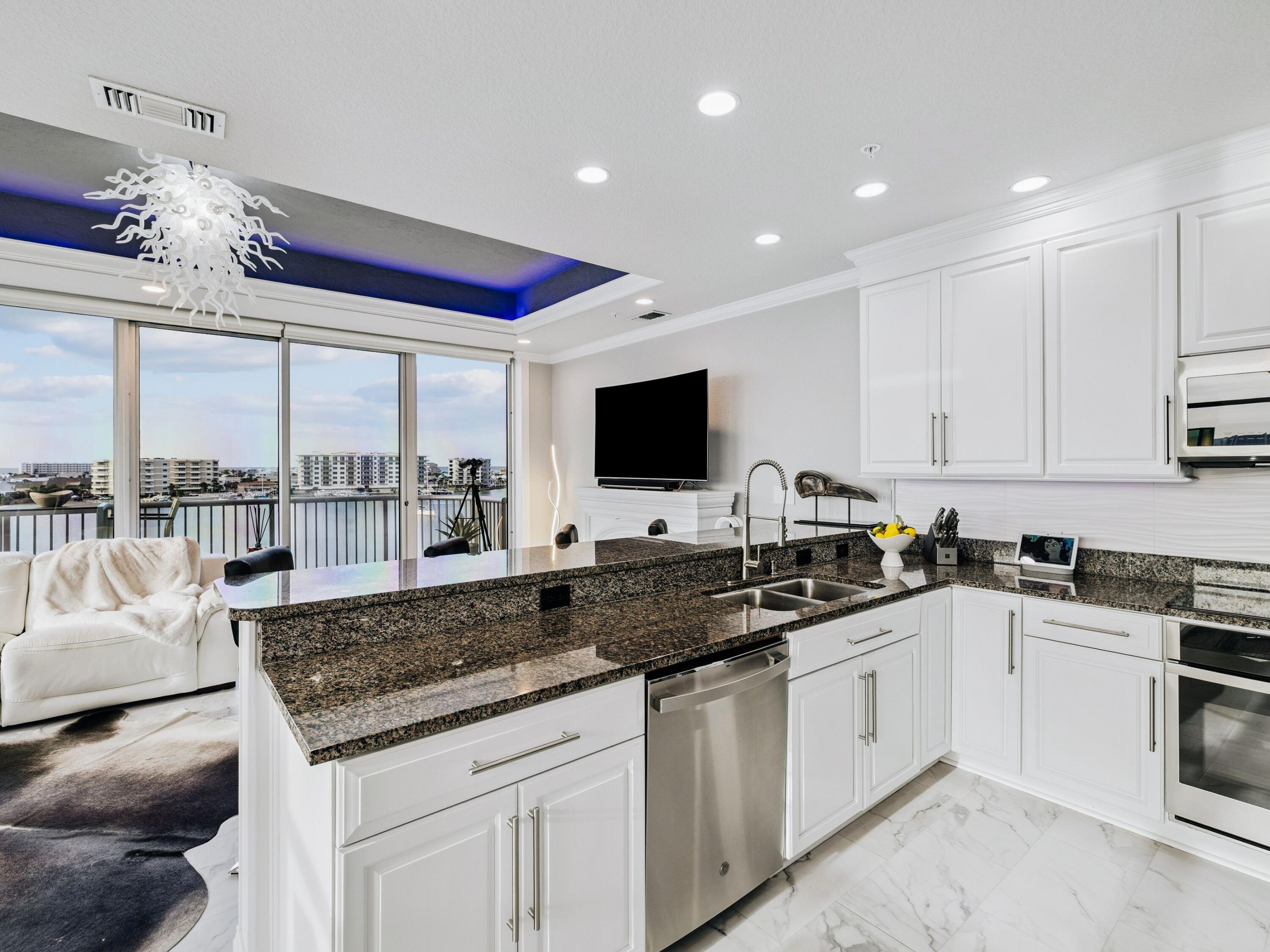 508 Harbor Boulevard 401