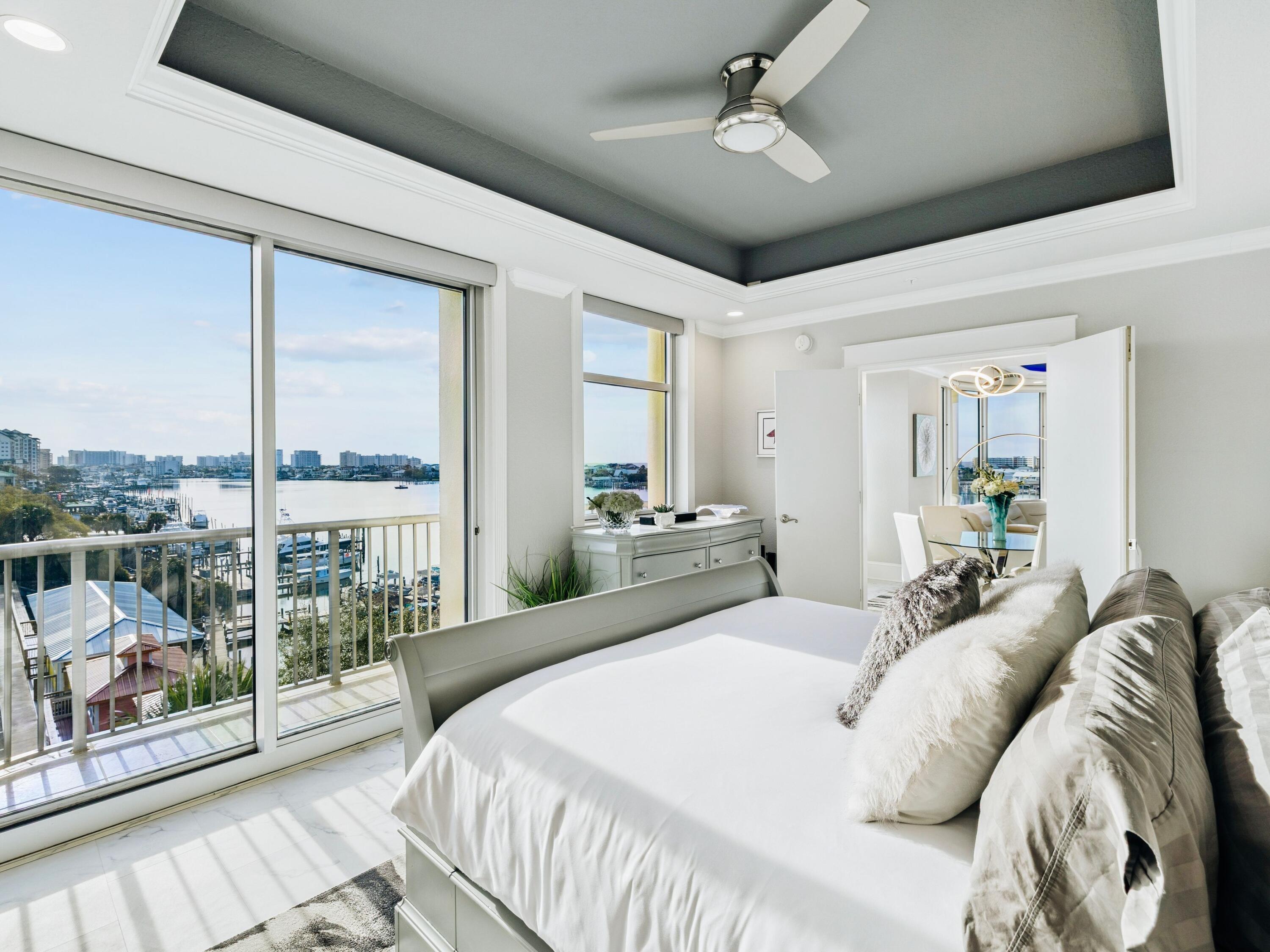 508 Harbor Boulevard 401