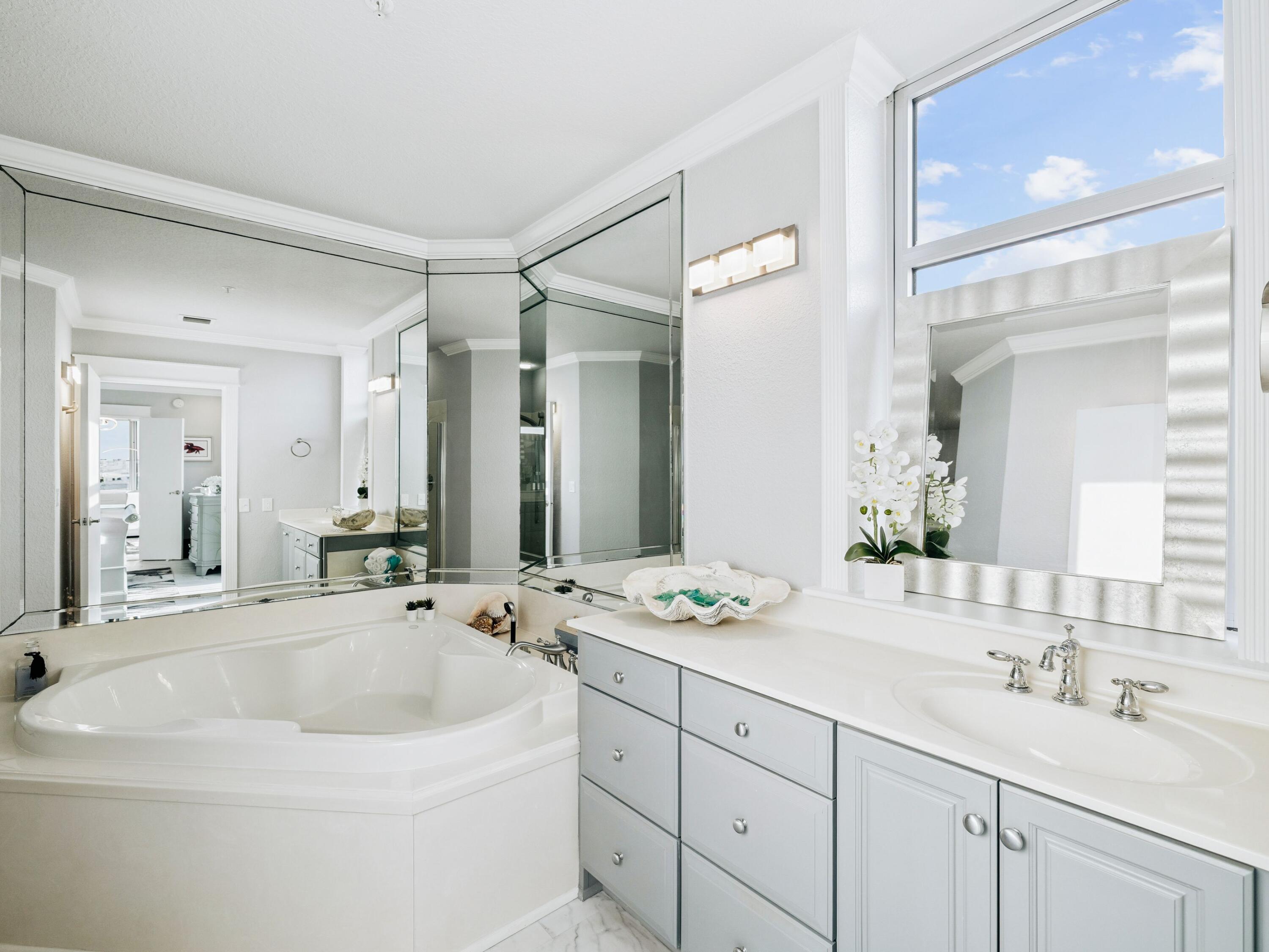 508 Harbor Boulevard 401