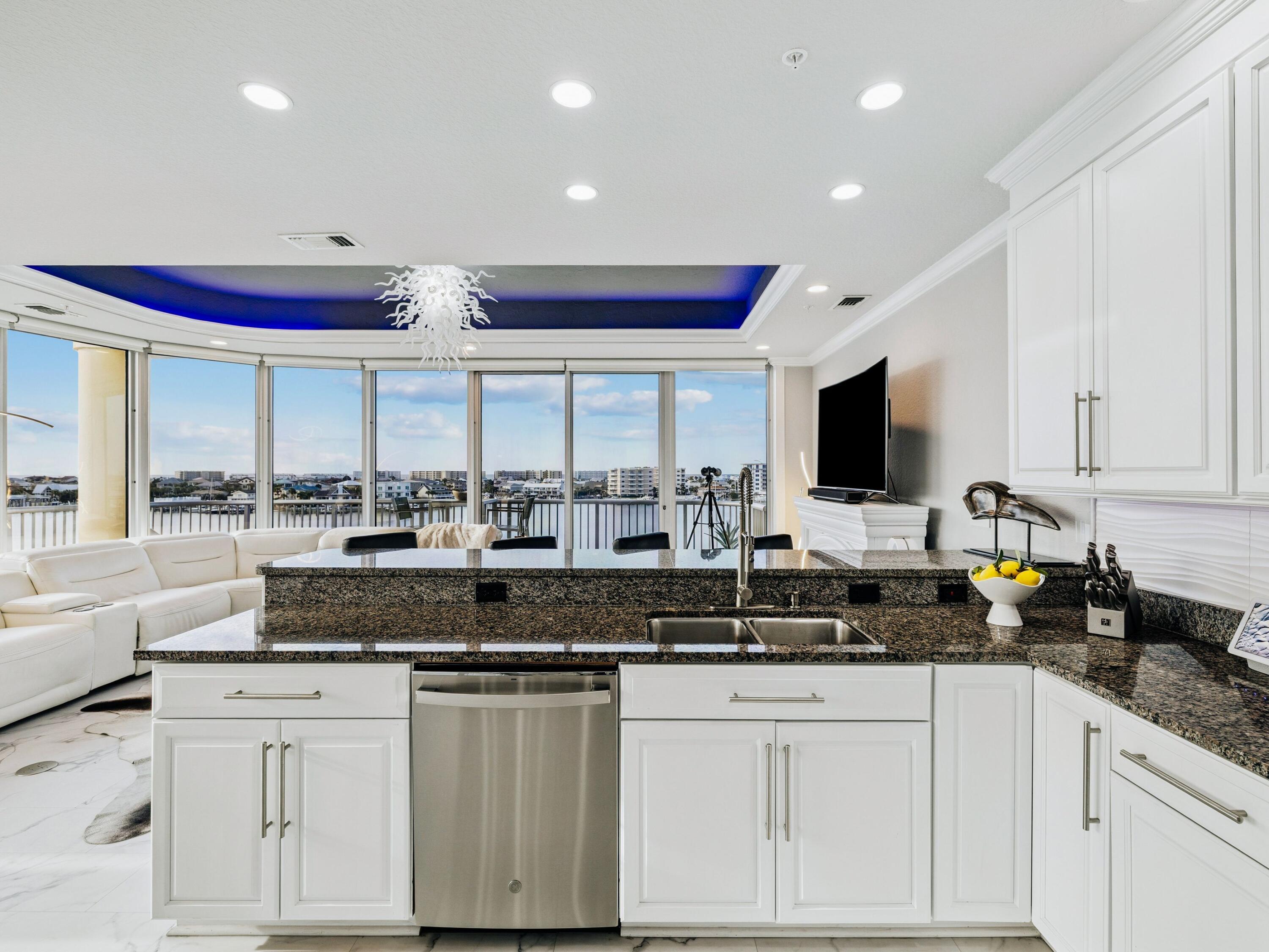 508 Harbor Boulevard 401