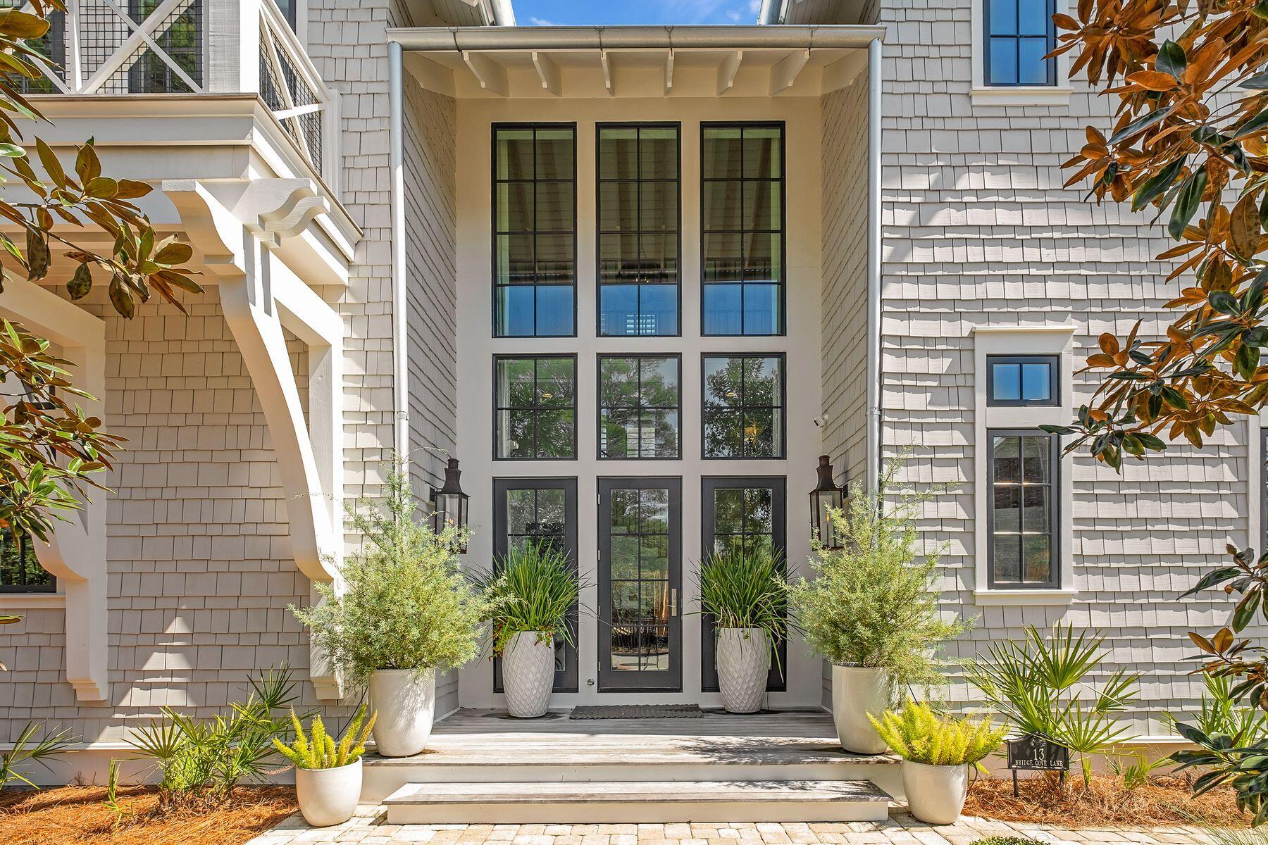 13 Bridge Cove Lane