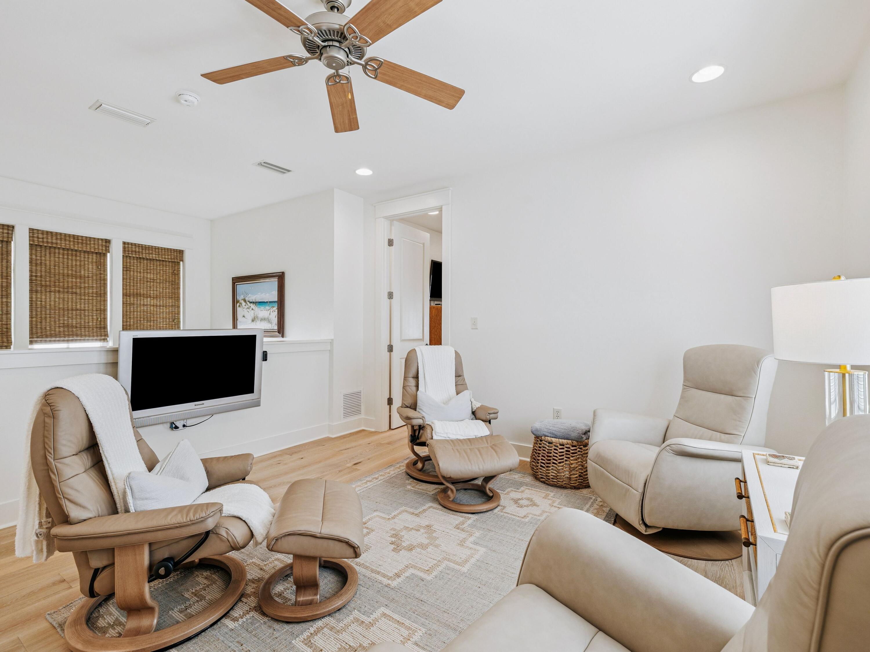 214 Carson Oaks Lane