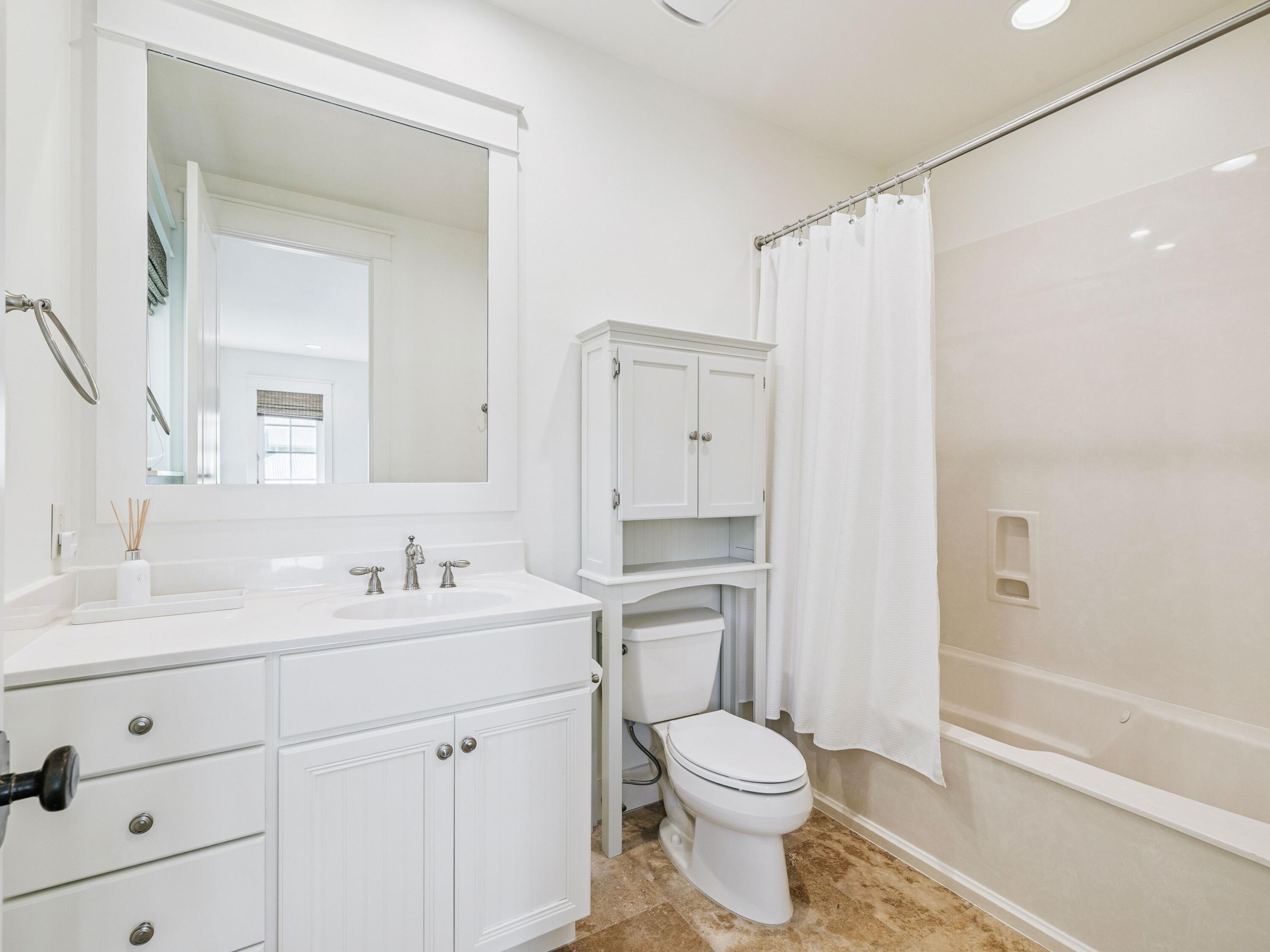 214 Carson Oaks Lane